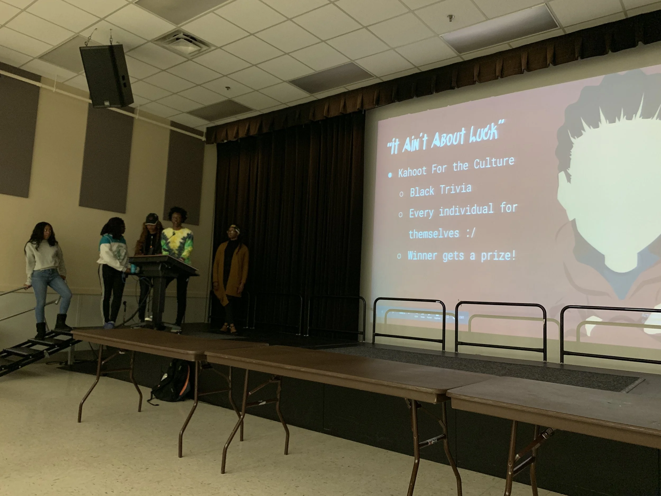 BSU Freshman Council relieve stress with trivia games