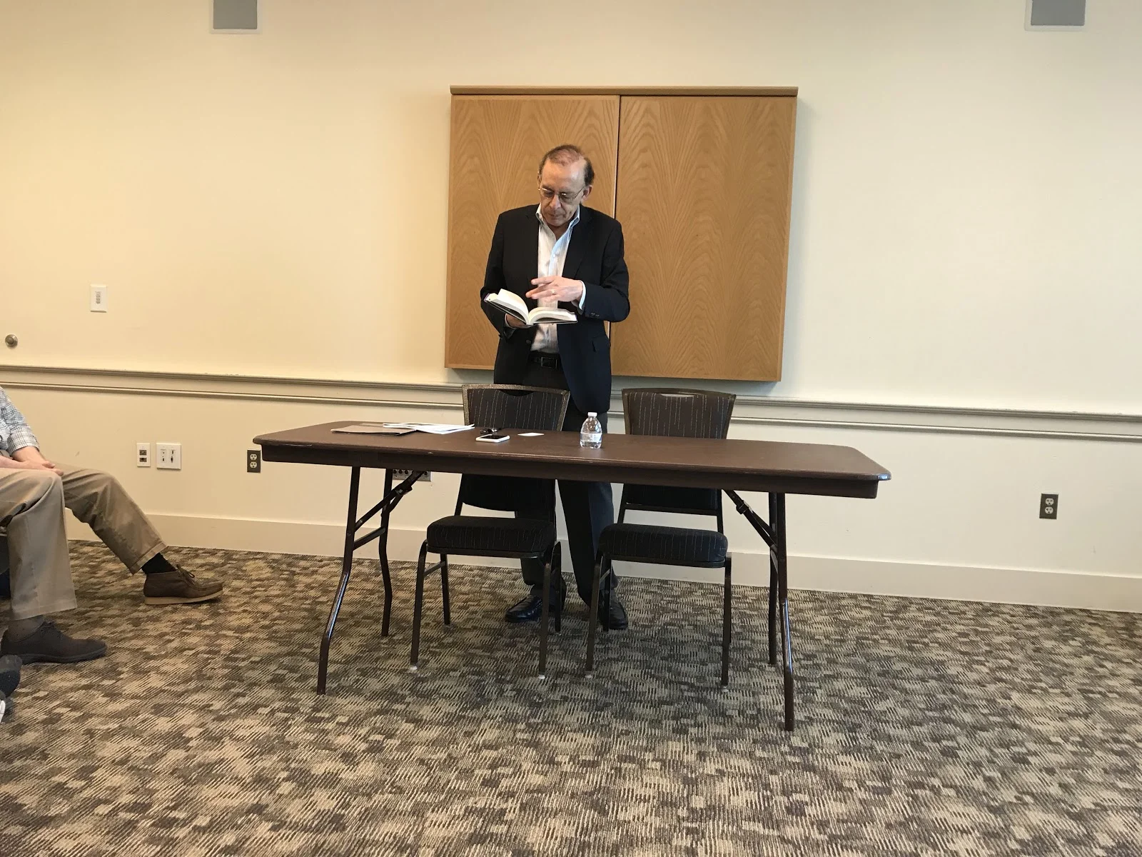 Augusto Lopez-Claros reads from his new novel, “Equality for Women=Prosperity for All,” at the University of Maryland on Thursday, April 18, 2019. (Isaiah Smith/The Black Explosion)