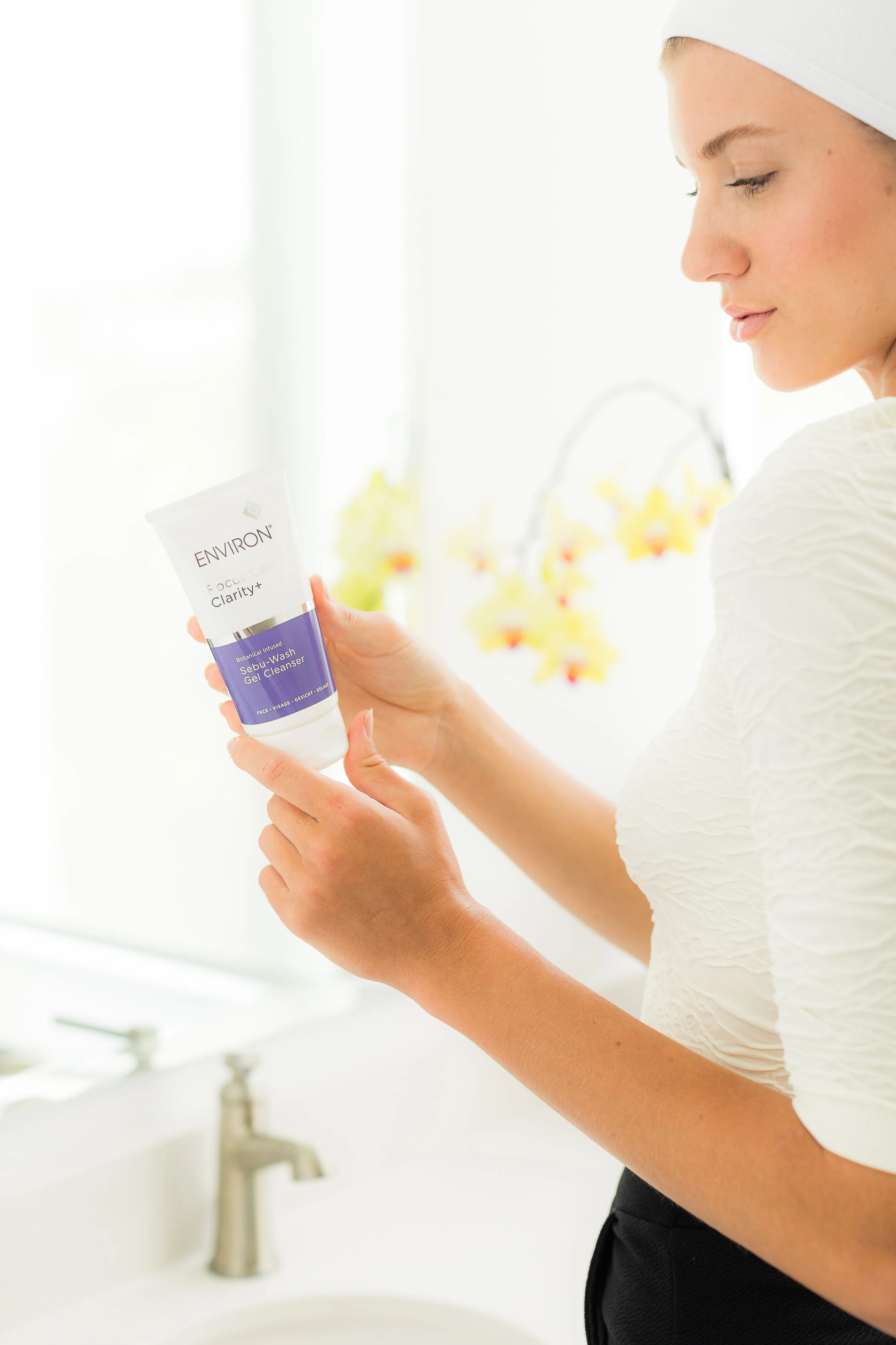 environ clarity face wash