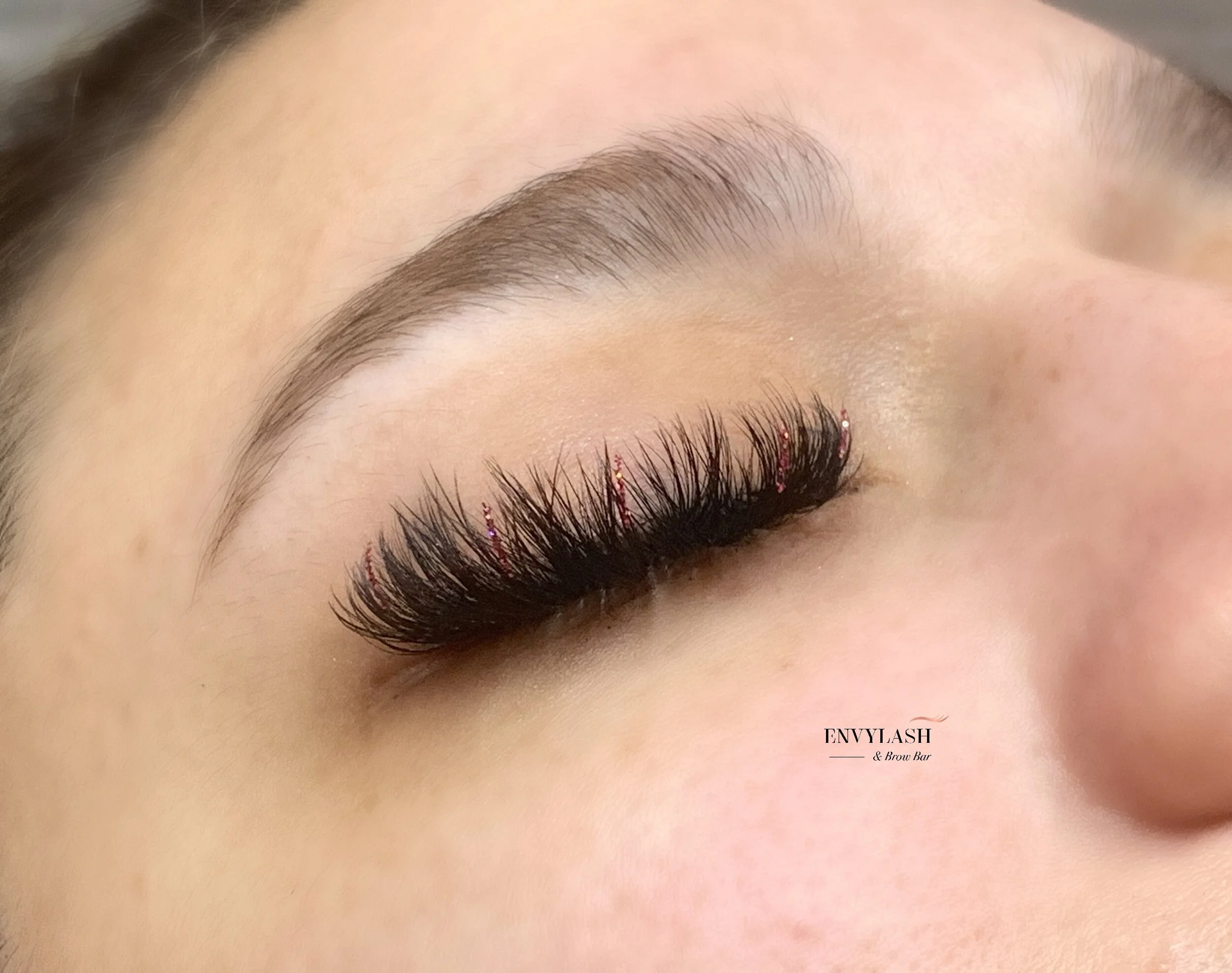Volume Lashes with our Fabulash Glitter Lashes! 