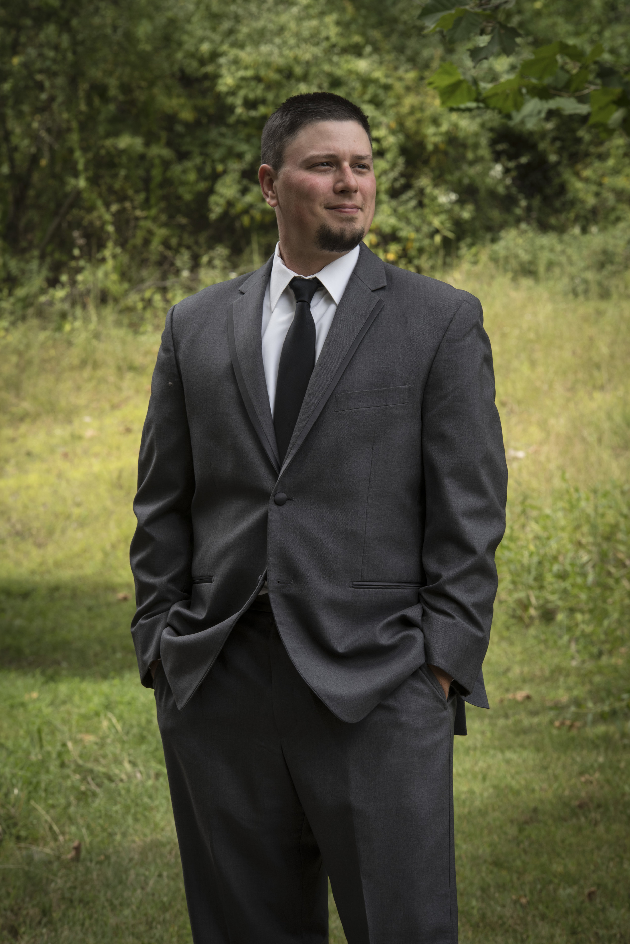 GreggMichelleWedding_Groomsmena_9.JPG
