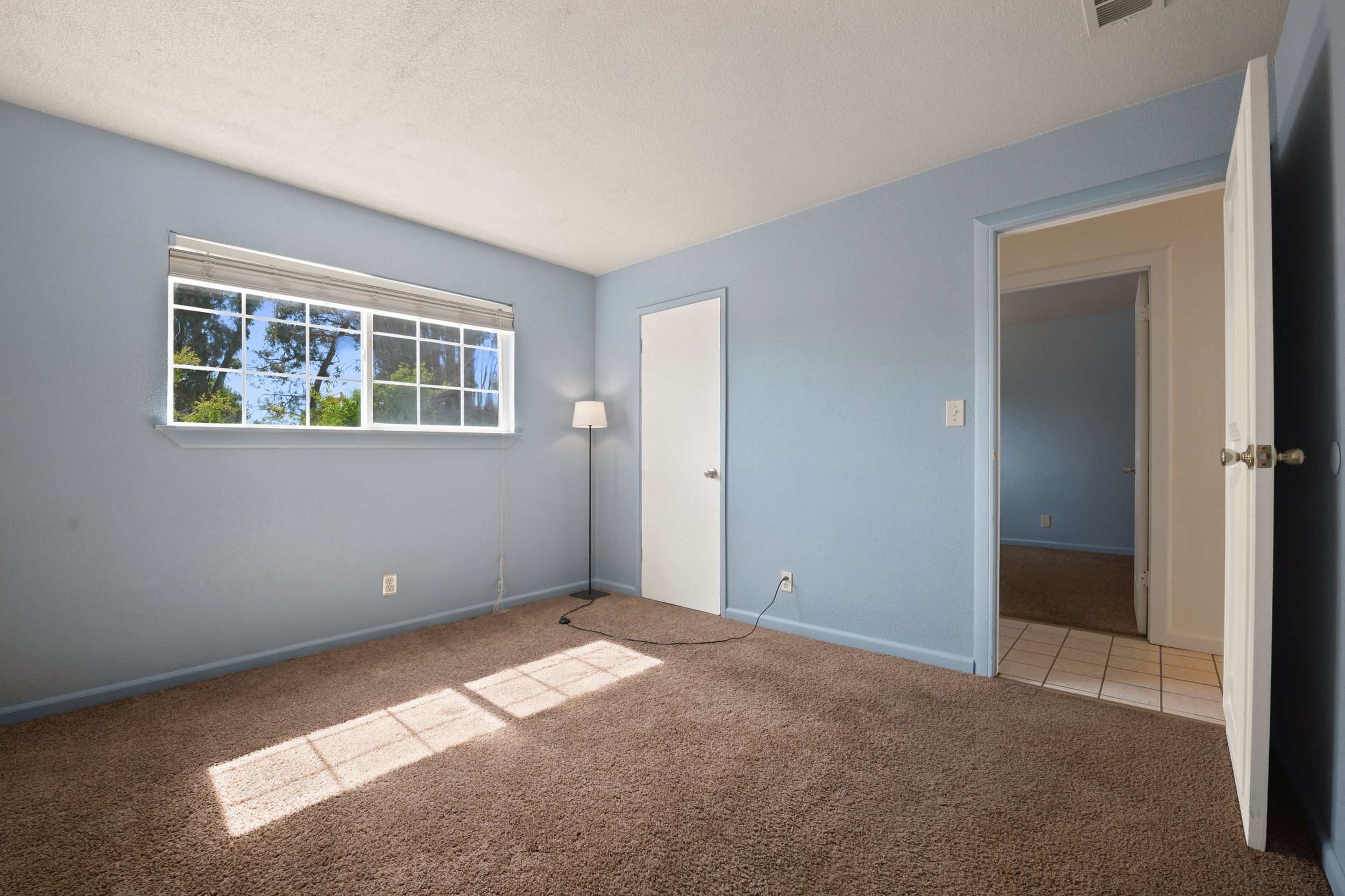 306 Winchester St_020.jpg