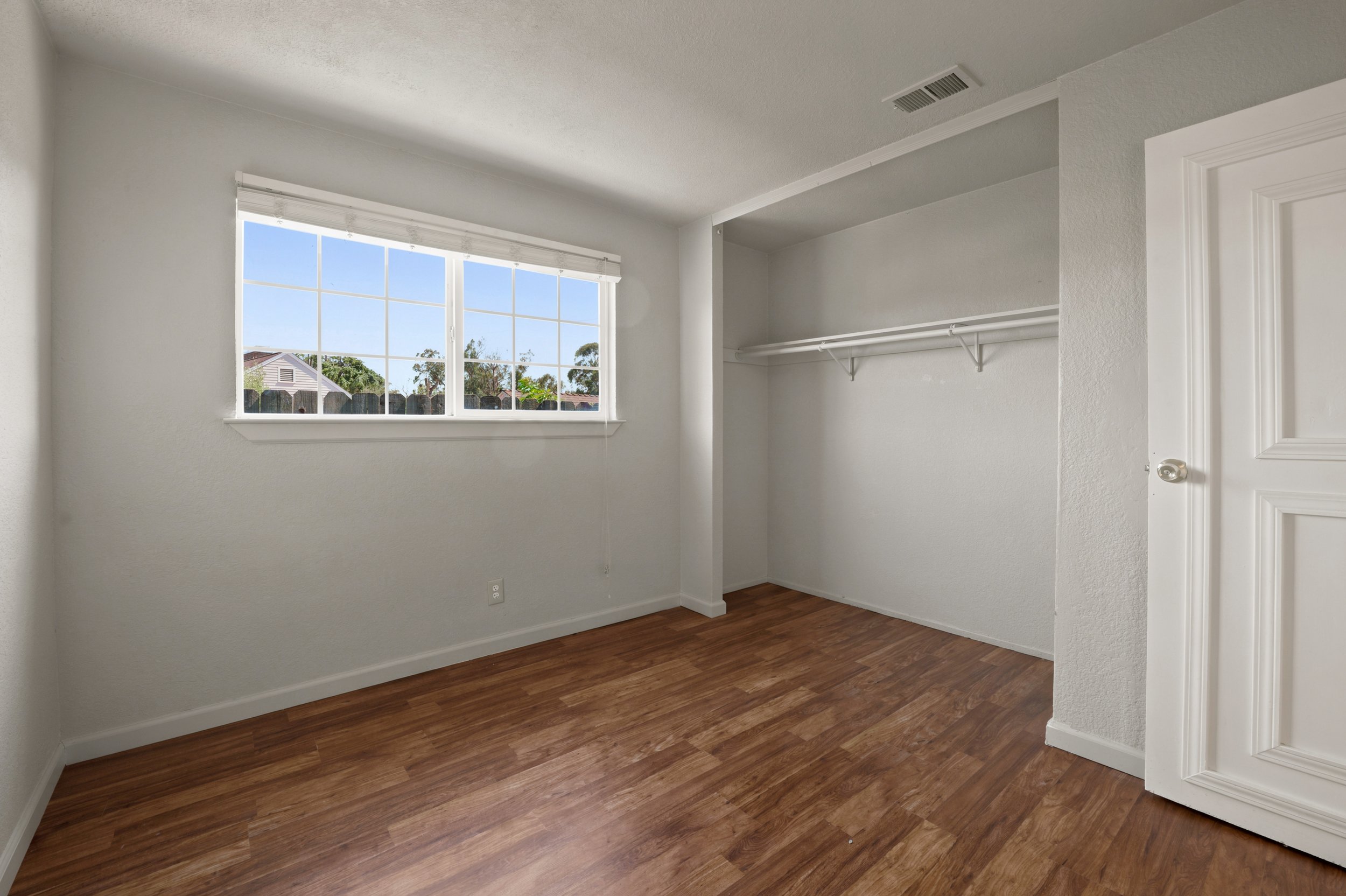 306 Winchester St_014.jpg