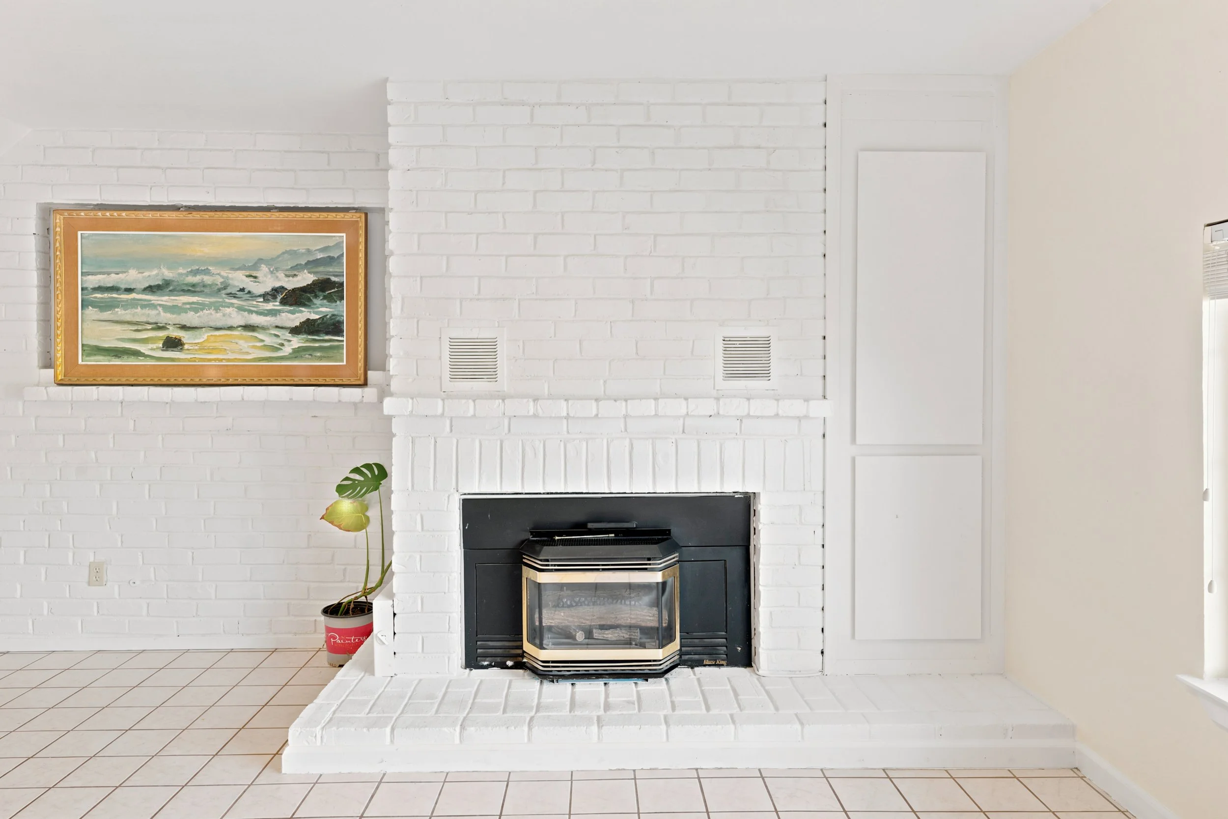 306 Winchester St_057.jpg