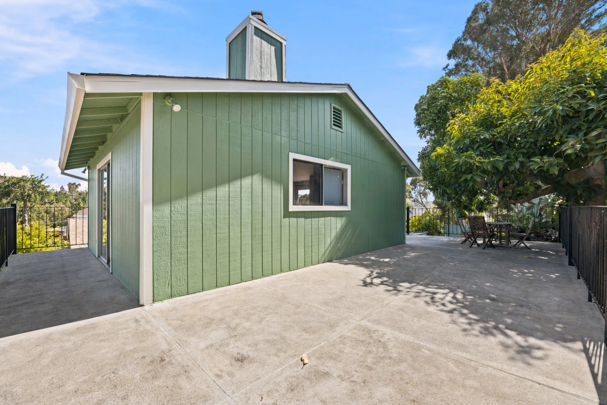 306 Winchester St_045.jpg