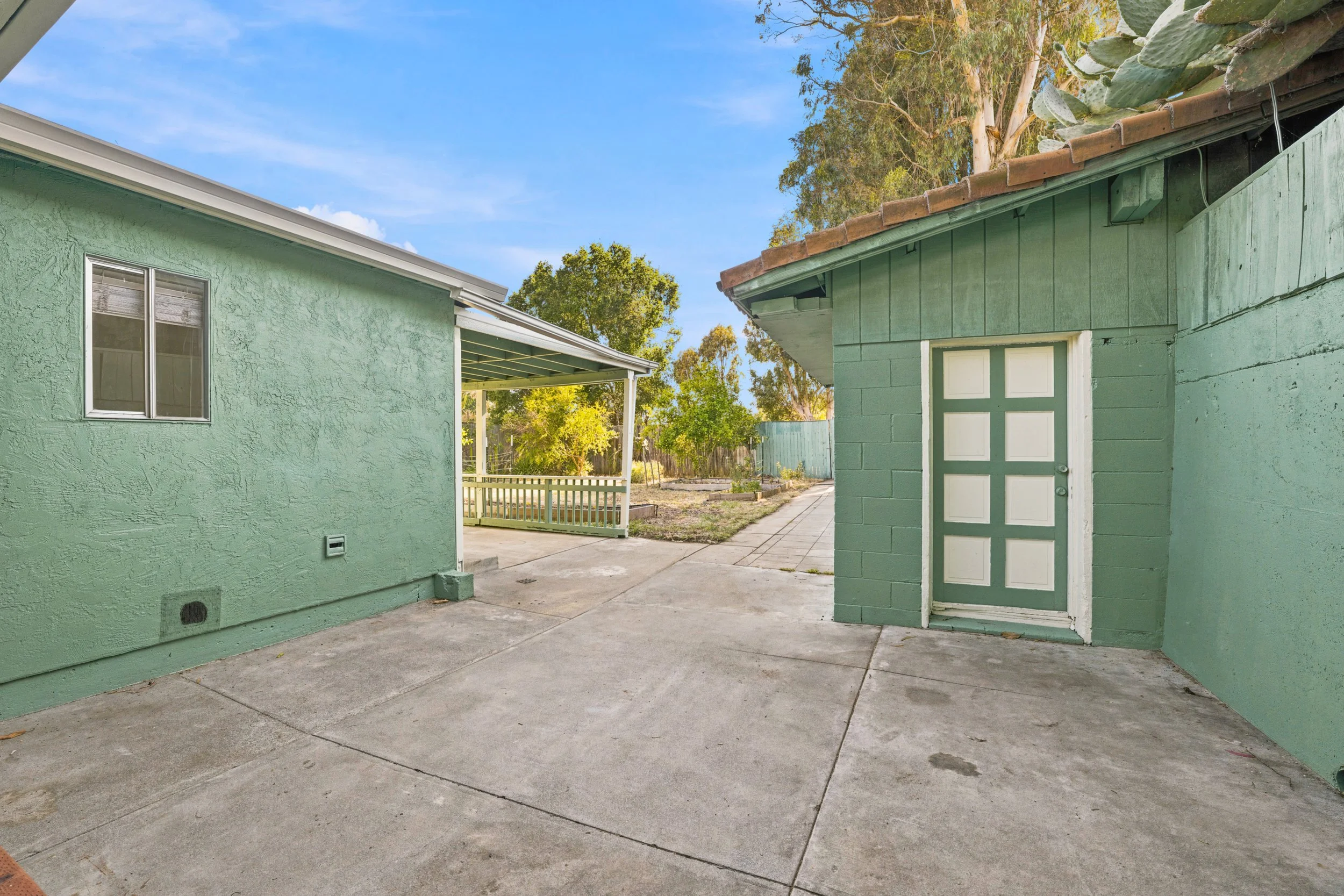 306 Winchester St_063.jpg