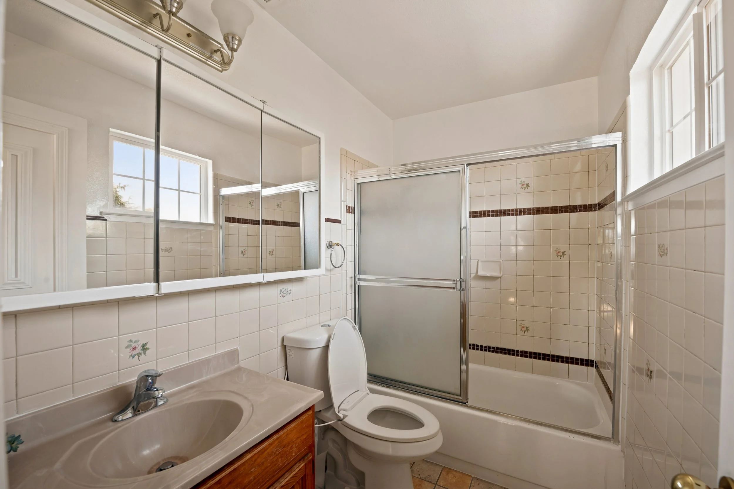 306 Winchester St_021.jpg