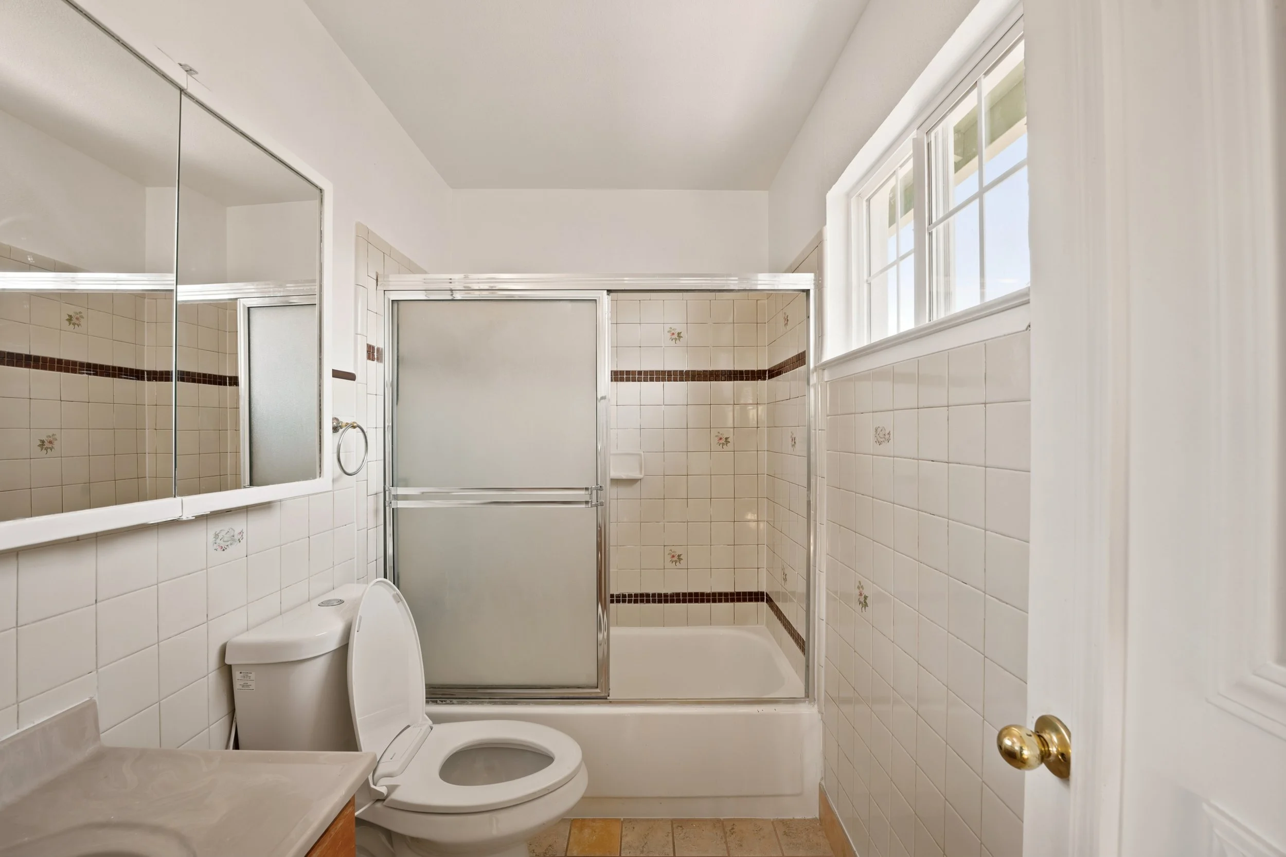 306 Winchester St_022.jpg