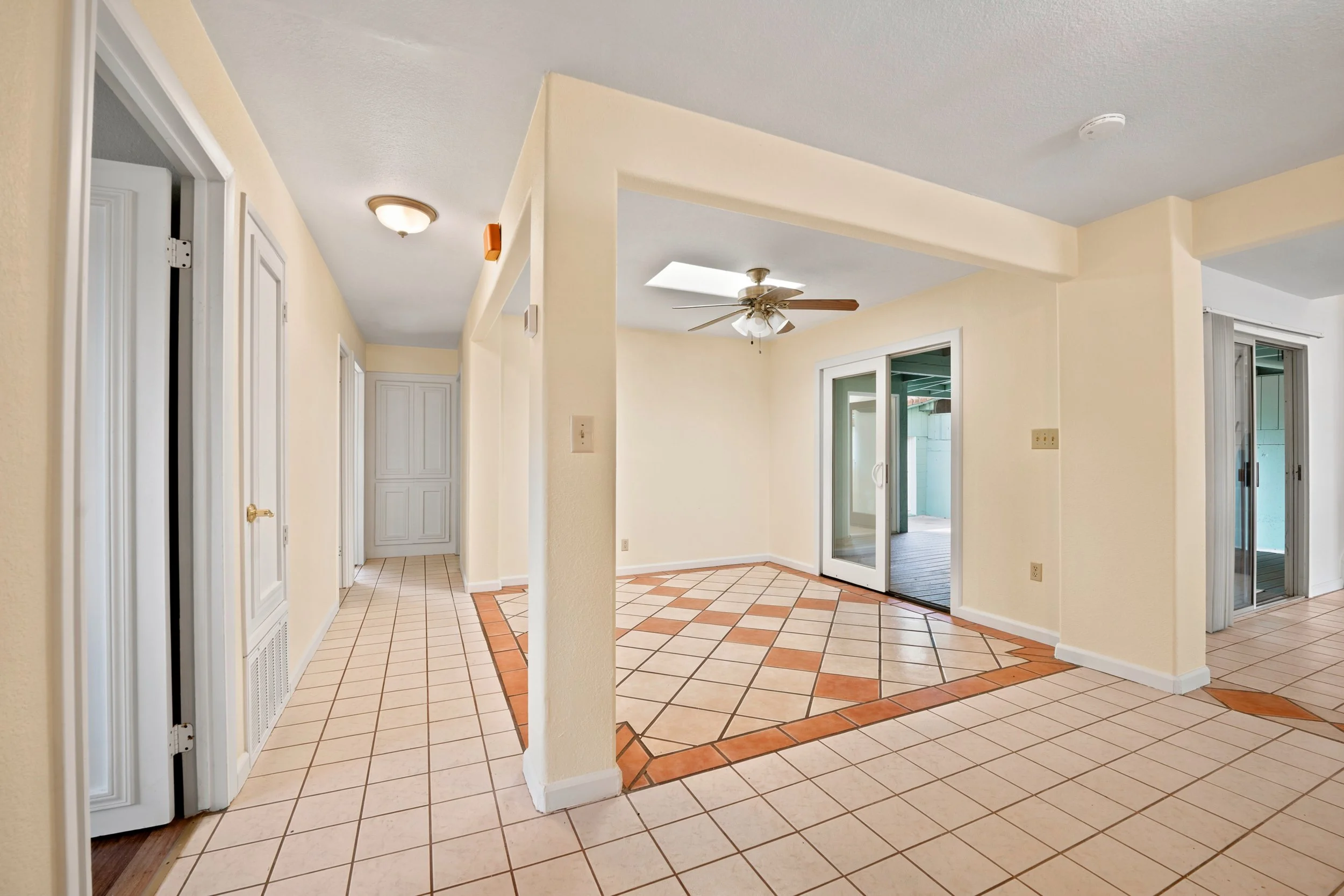 306 Winchester St_026.jpg