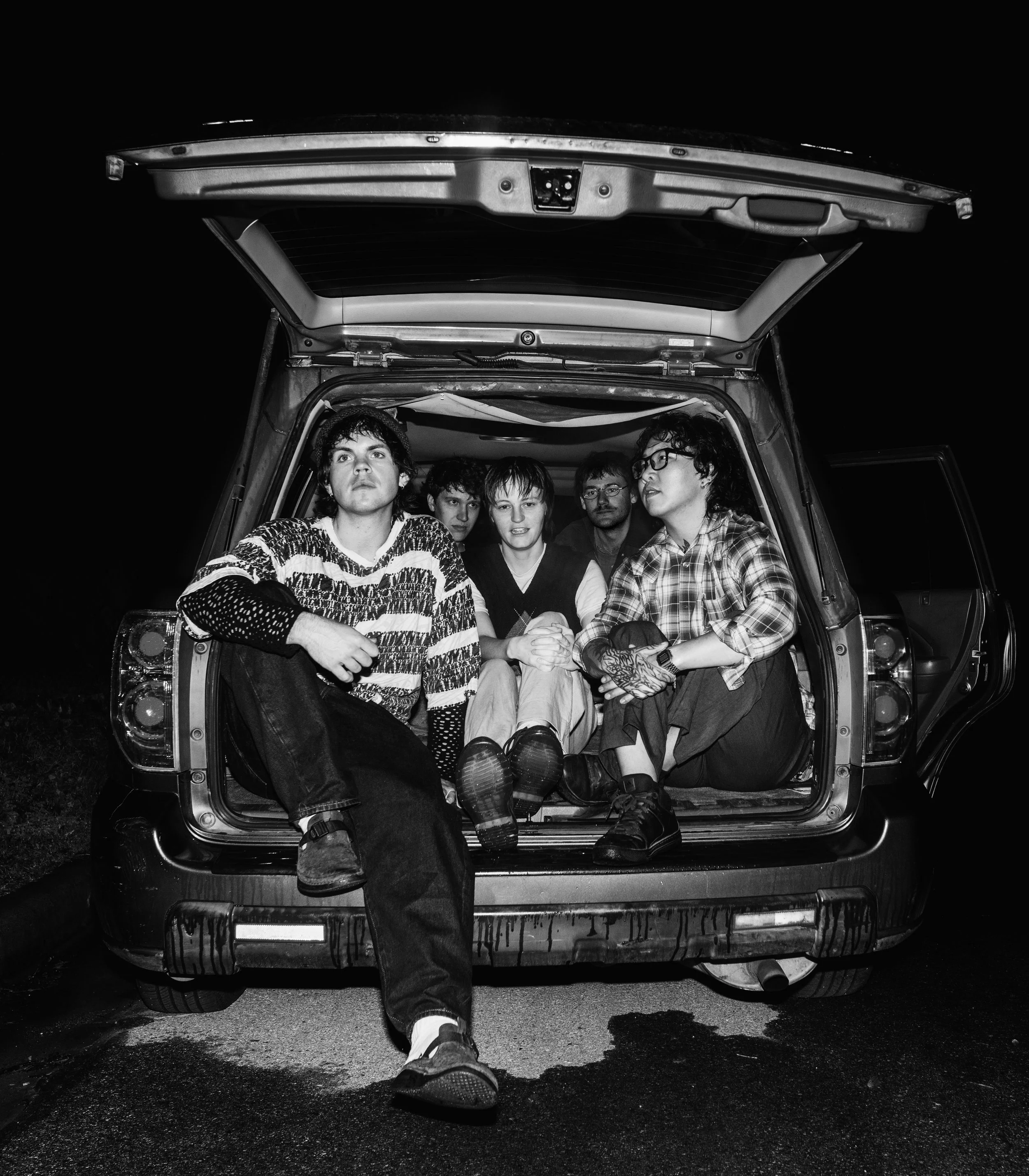 _Q9A5895BW.jpg
