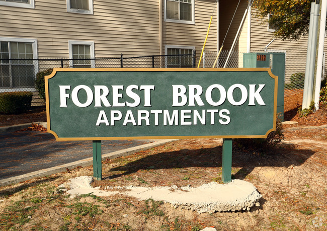forest-brook-apartments-augusta-ga-foto-del-edificio.jpg