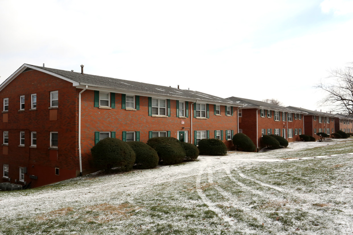 king-edwards-apartments-lexington-ky-winding-brook-apartments.jpg