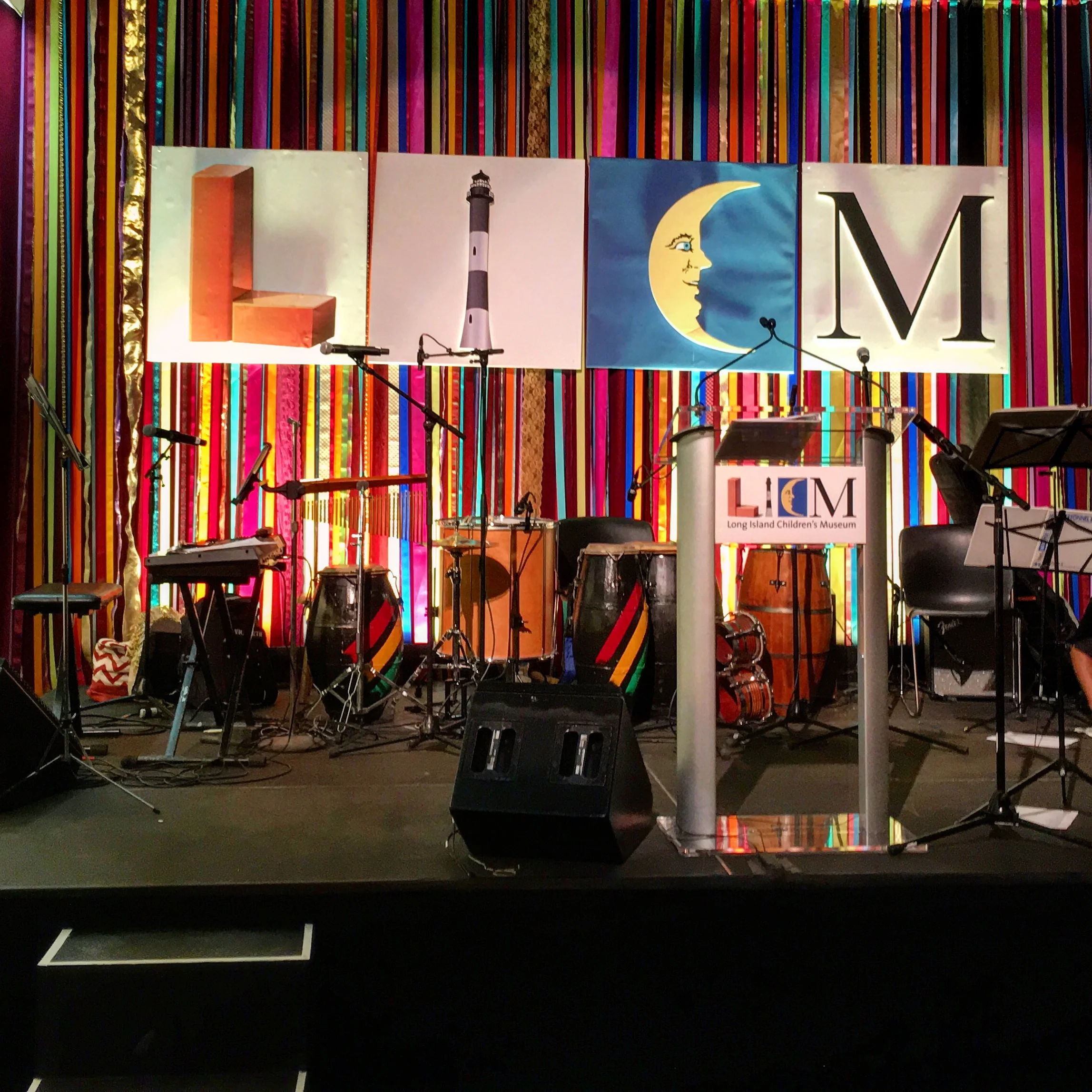 Cupcakes & Cocktails Museum Fundraiser