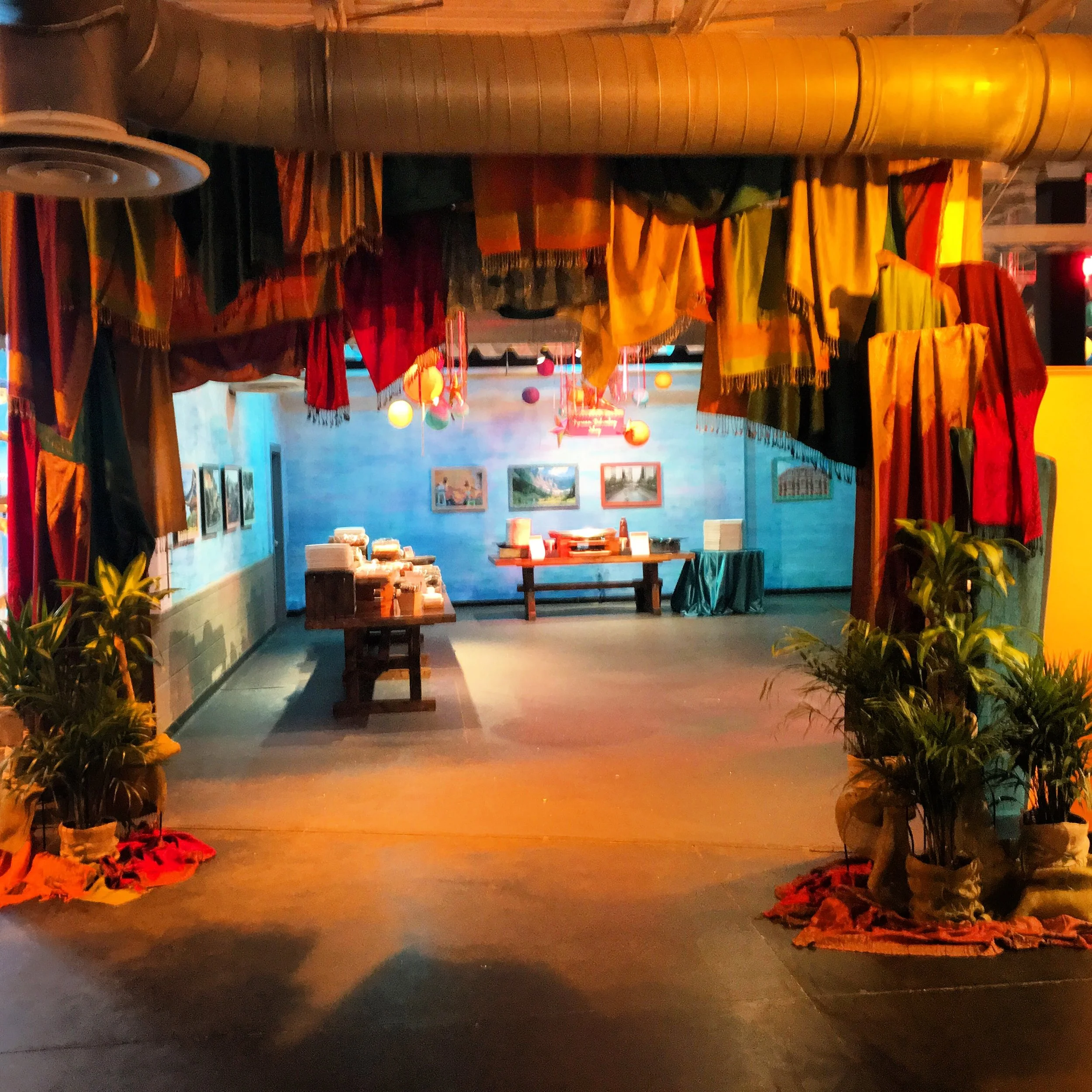 Cupcakes & Cocktails Museum Fundraiser