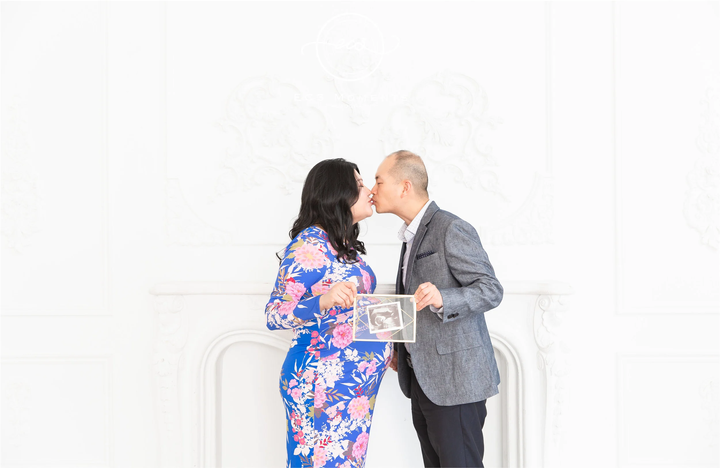 Maple & Bryant Mint Room Studios Floral Maternity Session 10.jpg