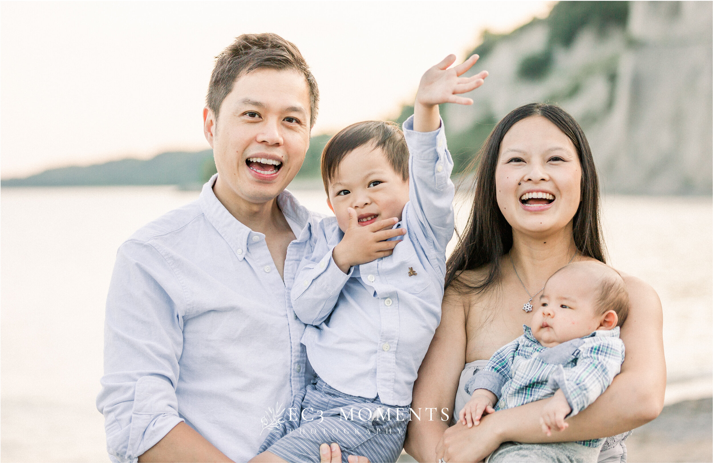 Scarborough Bluffs Family Session 8.jpg
