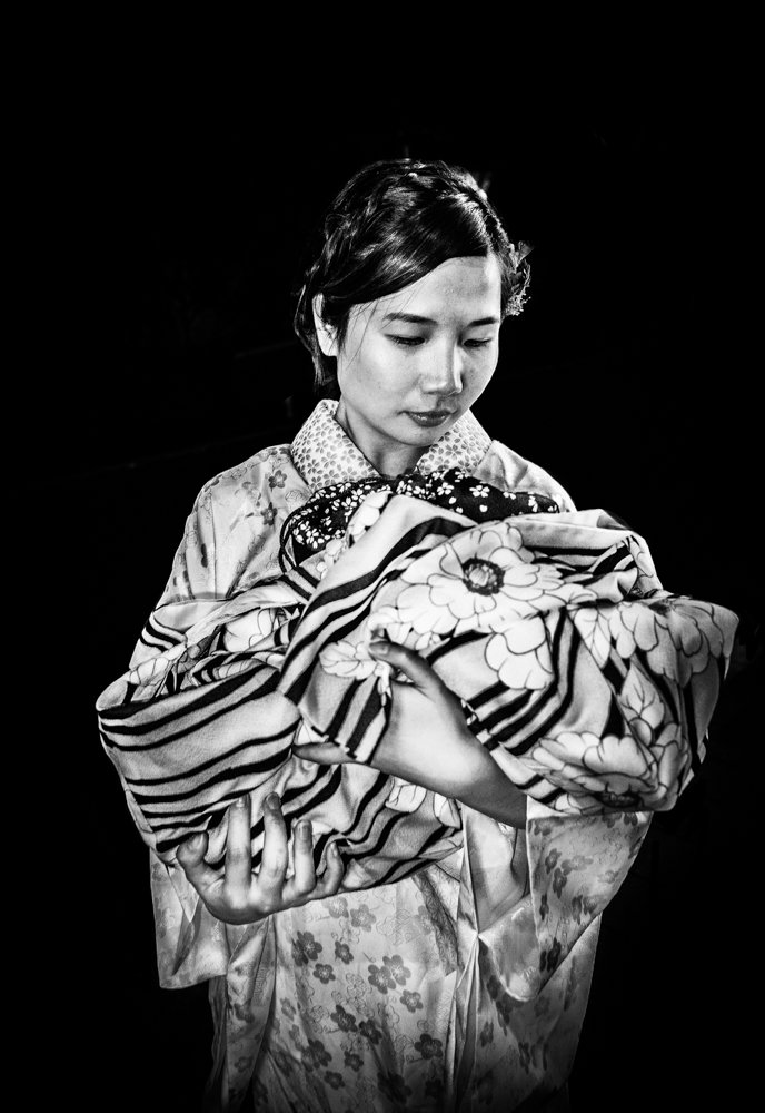 Mother and Child from the series ‘Tokyo is Yours’ 2016