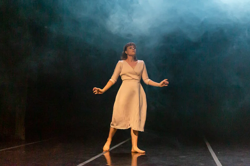  I Want This Instead (2021) by Tim Rubel Human Shakes  Choreography: Tim Rubel  Photo: Henrik Meng 