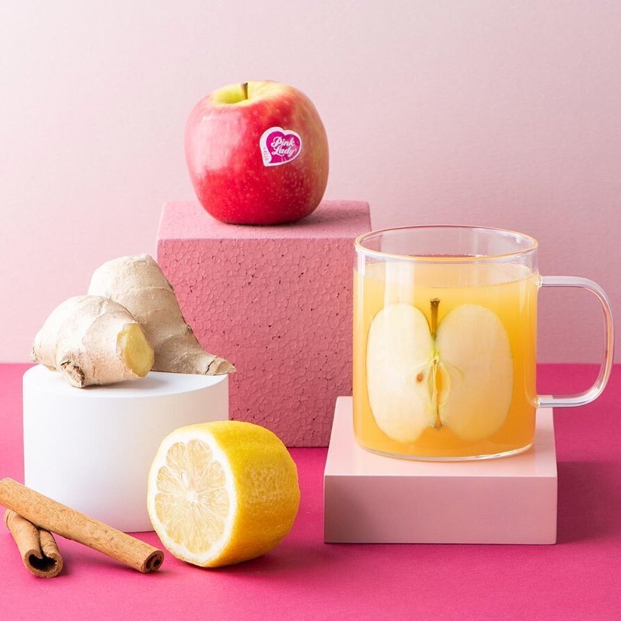 Winter pick me up! 

Inspired by our friends @pink_lady_sa &ndash; A Pink Lady&reg; apple hot toddy will certainly warm you up this July. 

Simply juice a few Pink Lady&reg; apples (or use apple slices) and leave the apple juice, a squeeze of fresh l