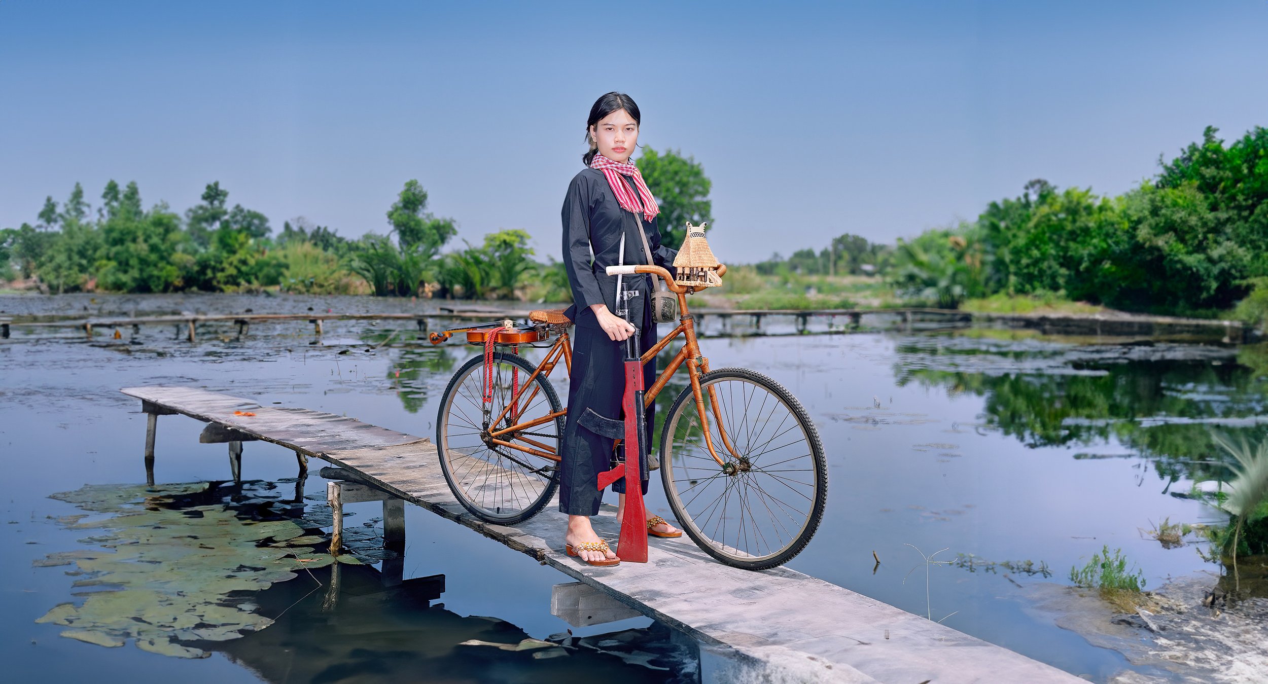   Chiến Thắng Ba Tơ. Two-P-Loan,   from the Chiến Thắng Ba Tơ series.sRGB1966 (Collection de l'artiste)127.63 x 153.03 cm.(50 1/4 x 60 1/4 inch.) 