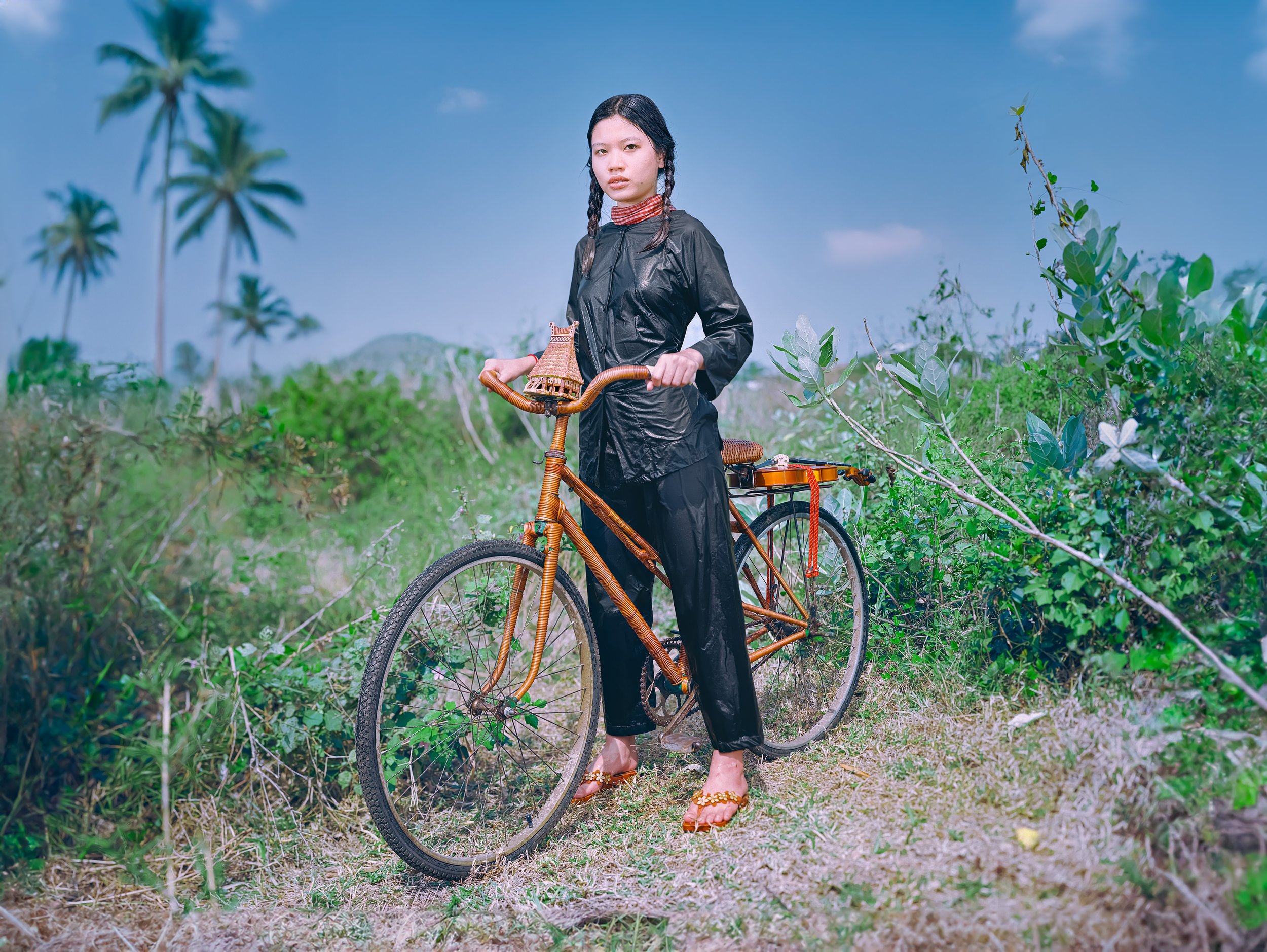 Chiến Thắng Ba Tơ II {Loan}…  from the Chiến Thắng Ba Tơ series.sRGB1966 (Collection de l'artiste) 130.91 × 175.31 cm.(52 1/4 × 69 1/4 inch.)