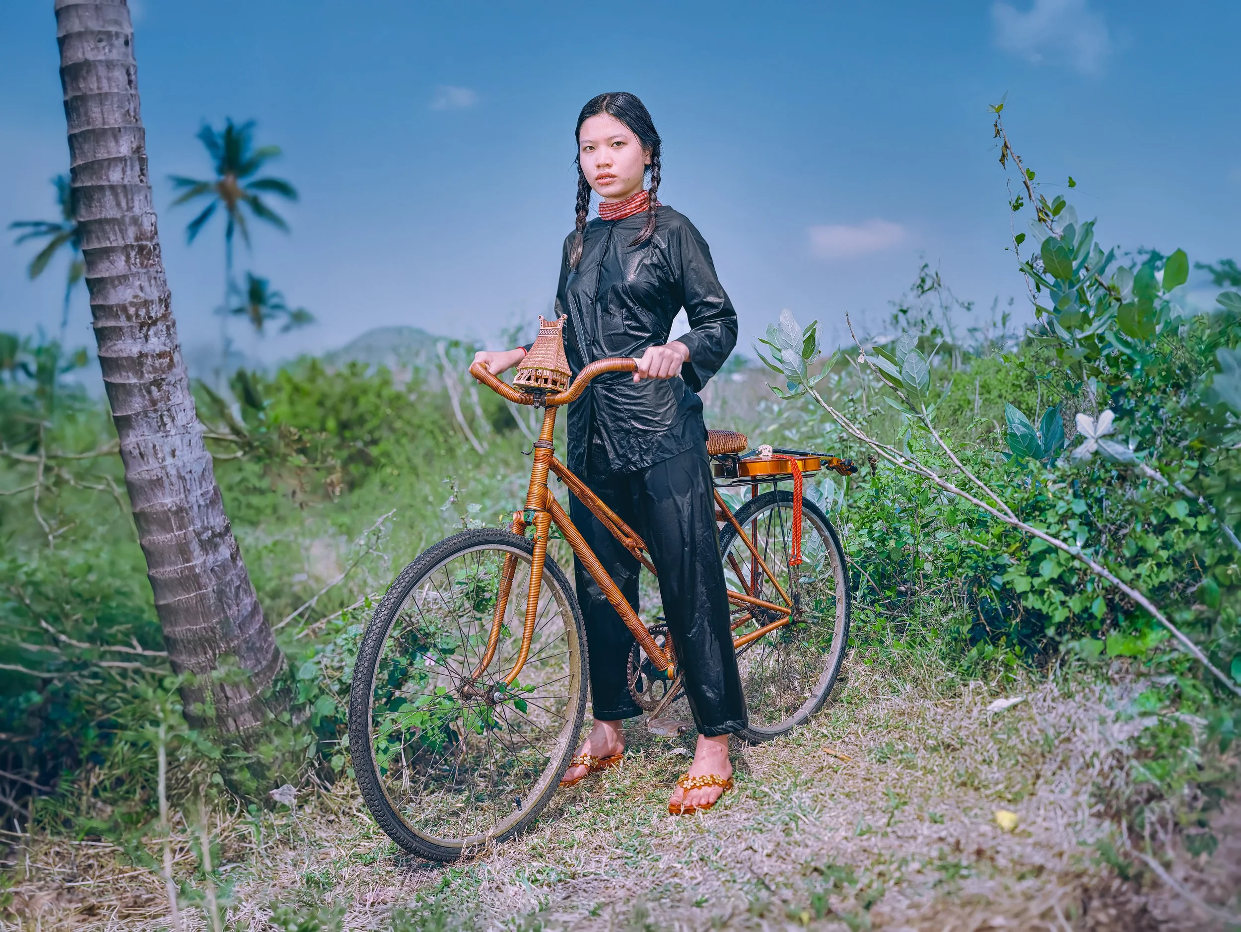 Chiến Thắng Ba Tơ II {Loan}…  from the Chiến Thắng Ba Tơ series.sRGB1966 (Collection de l'artiste) 130.91 × 175.31 cm.(52 1/4 × 69 1/4 inch.)