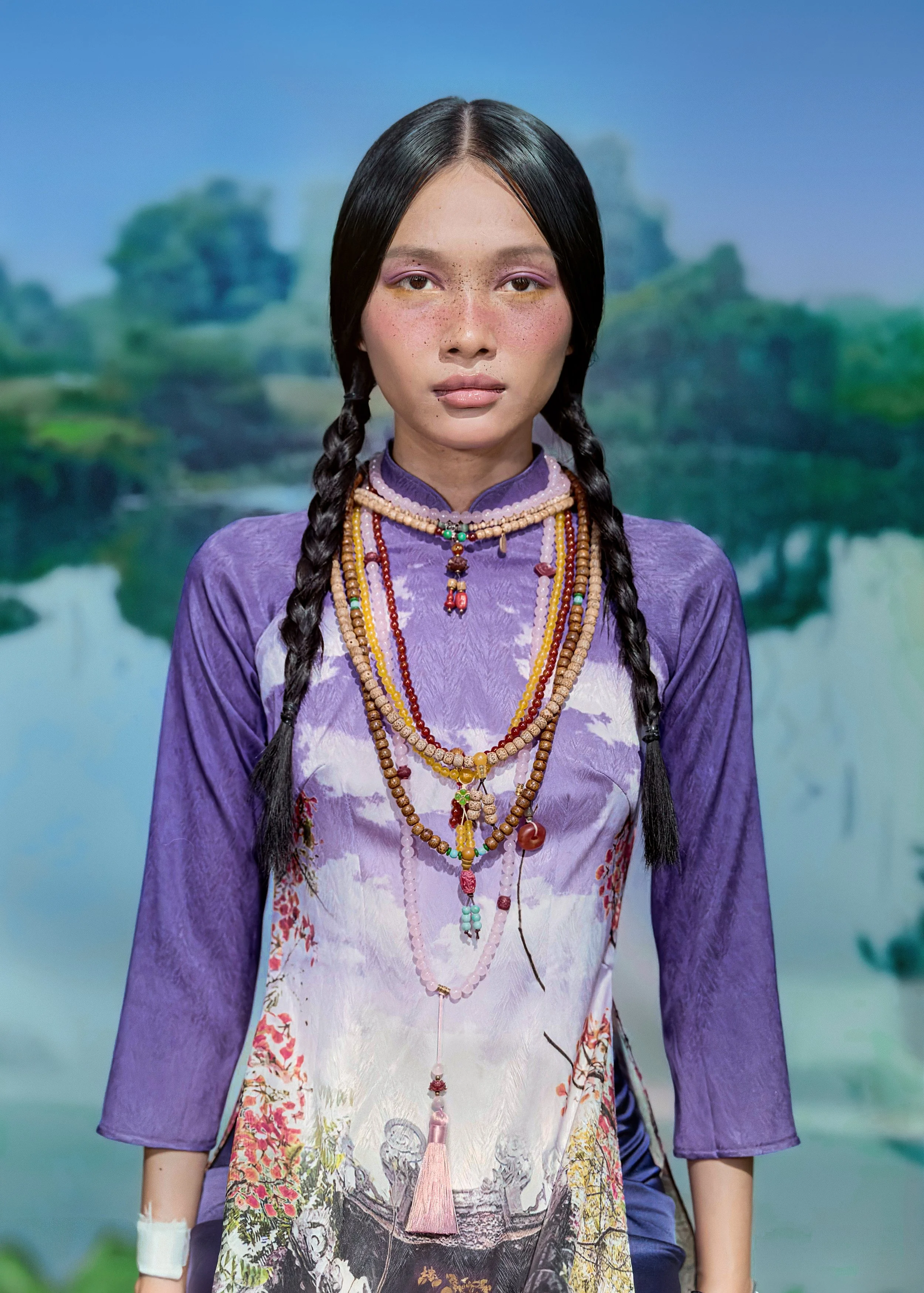 Sis{Giang}Dos,  from the '{City of Virgins}' series. sRGB1966 (Collection de l'artiste) 101.6 x 127 cm.(40 x 50 inch.)