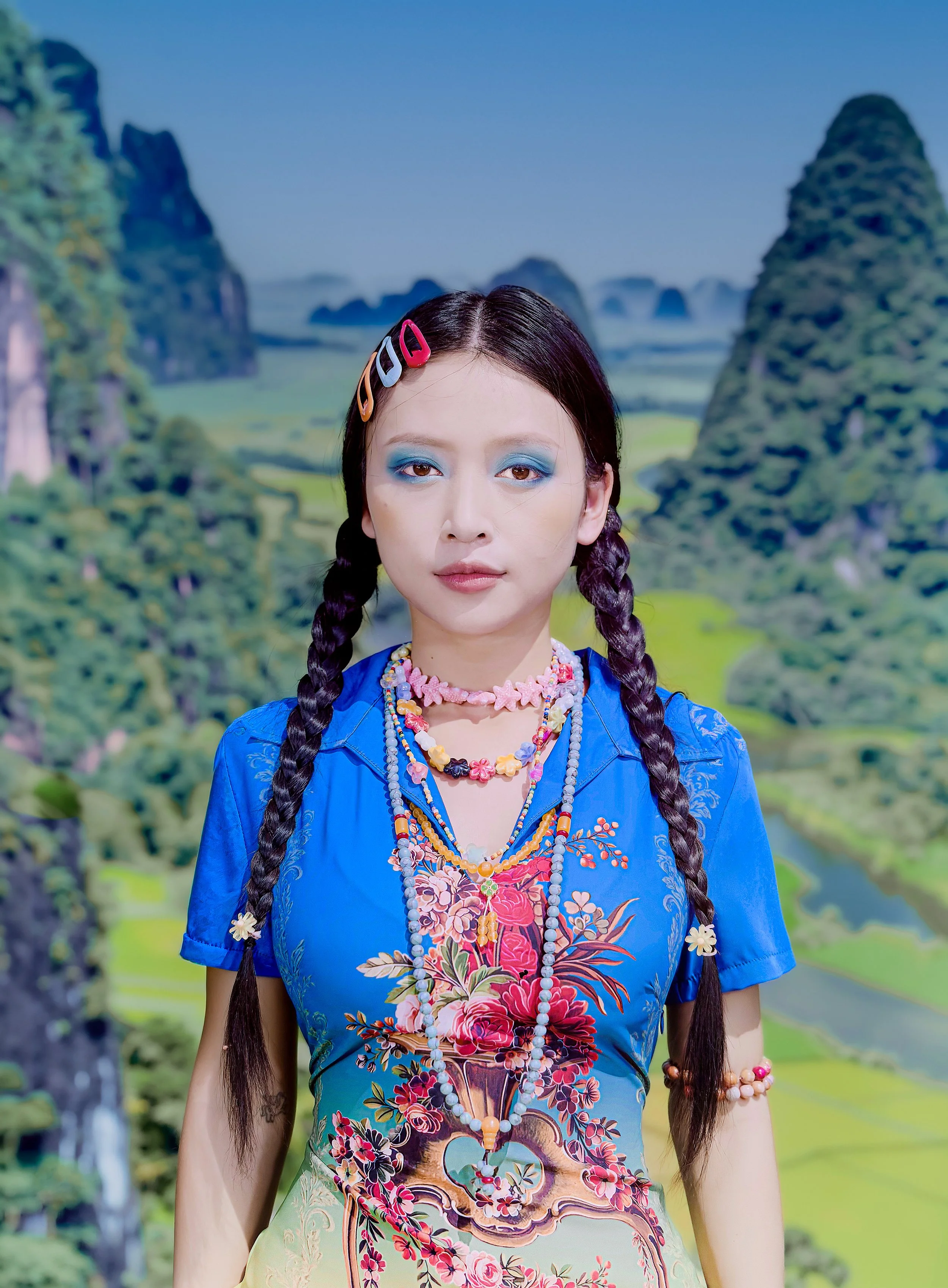  Sis{Linh}..  from the '{City of Virgins}' not AI series. sRGB1966 (Collection de l'artiste) 101.6 x 127 cm.(40 x 50 inch.)