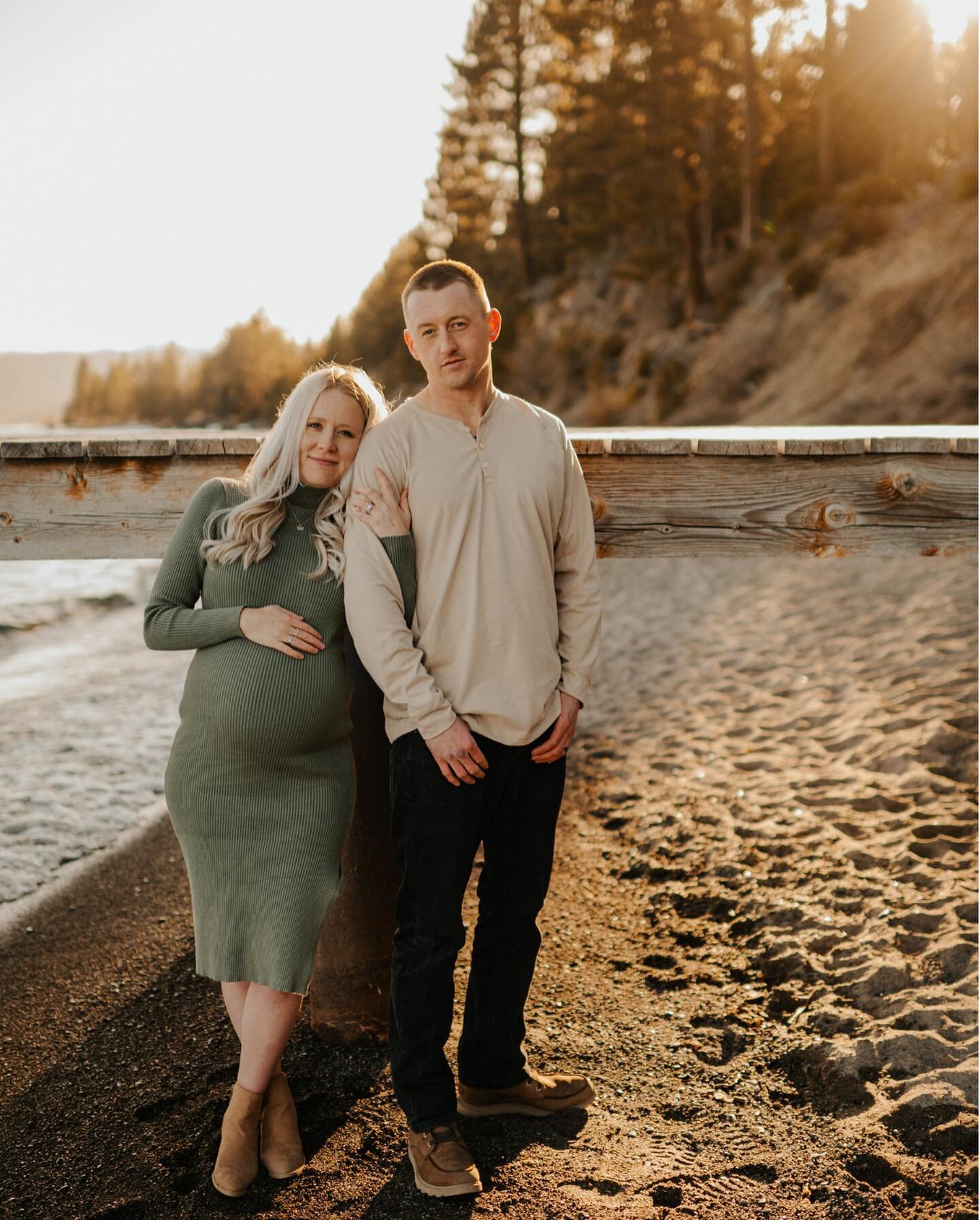 Just finished up this dream maternity session from a few weeks back! This was such a fun shoot, the lighting was on point and we had the whole beach to ourselves &mdash; I absolutely love when it works out that way!