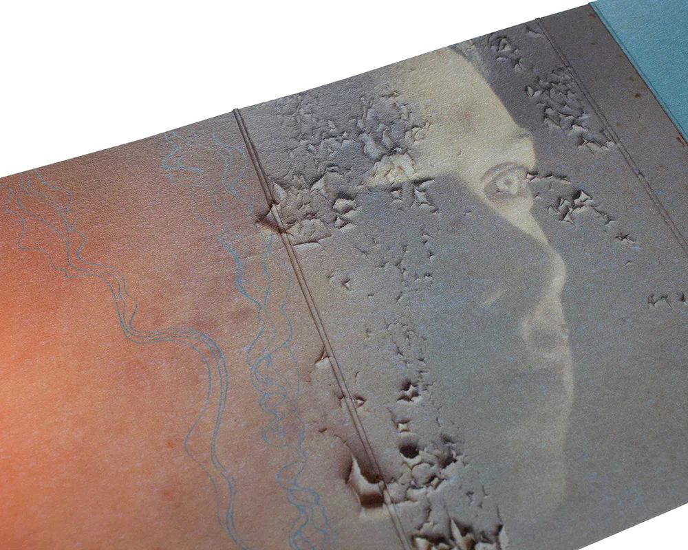 • Cassette (limited to 100) / Photos from Utech Records
