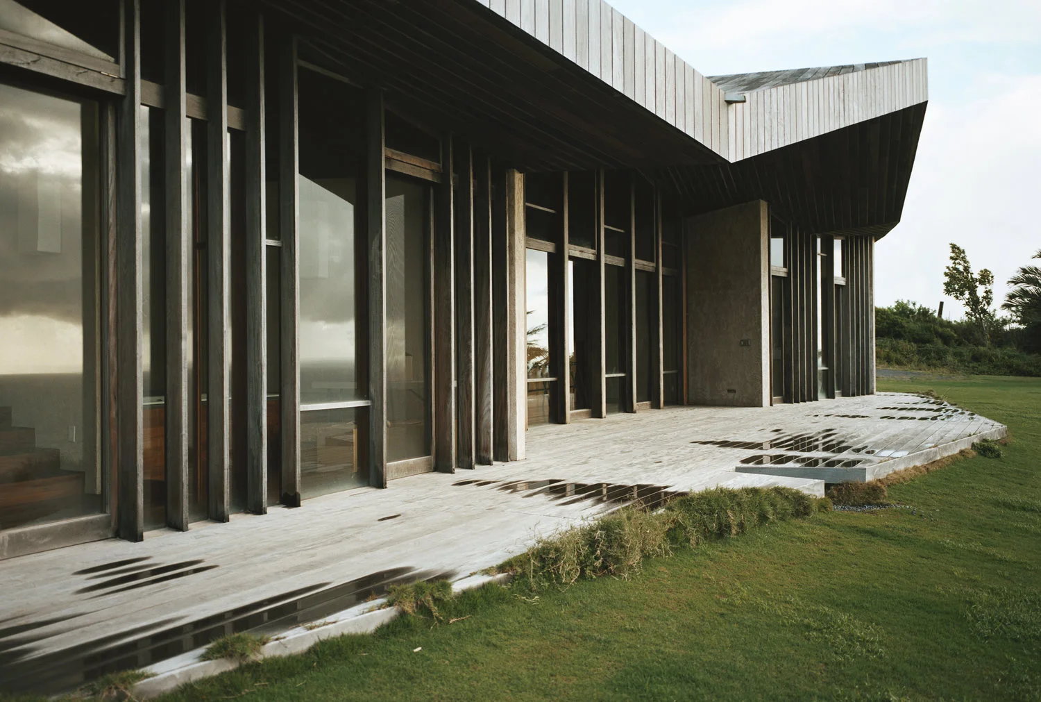 15_+exterior+close.jpg