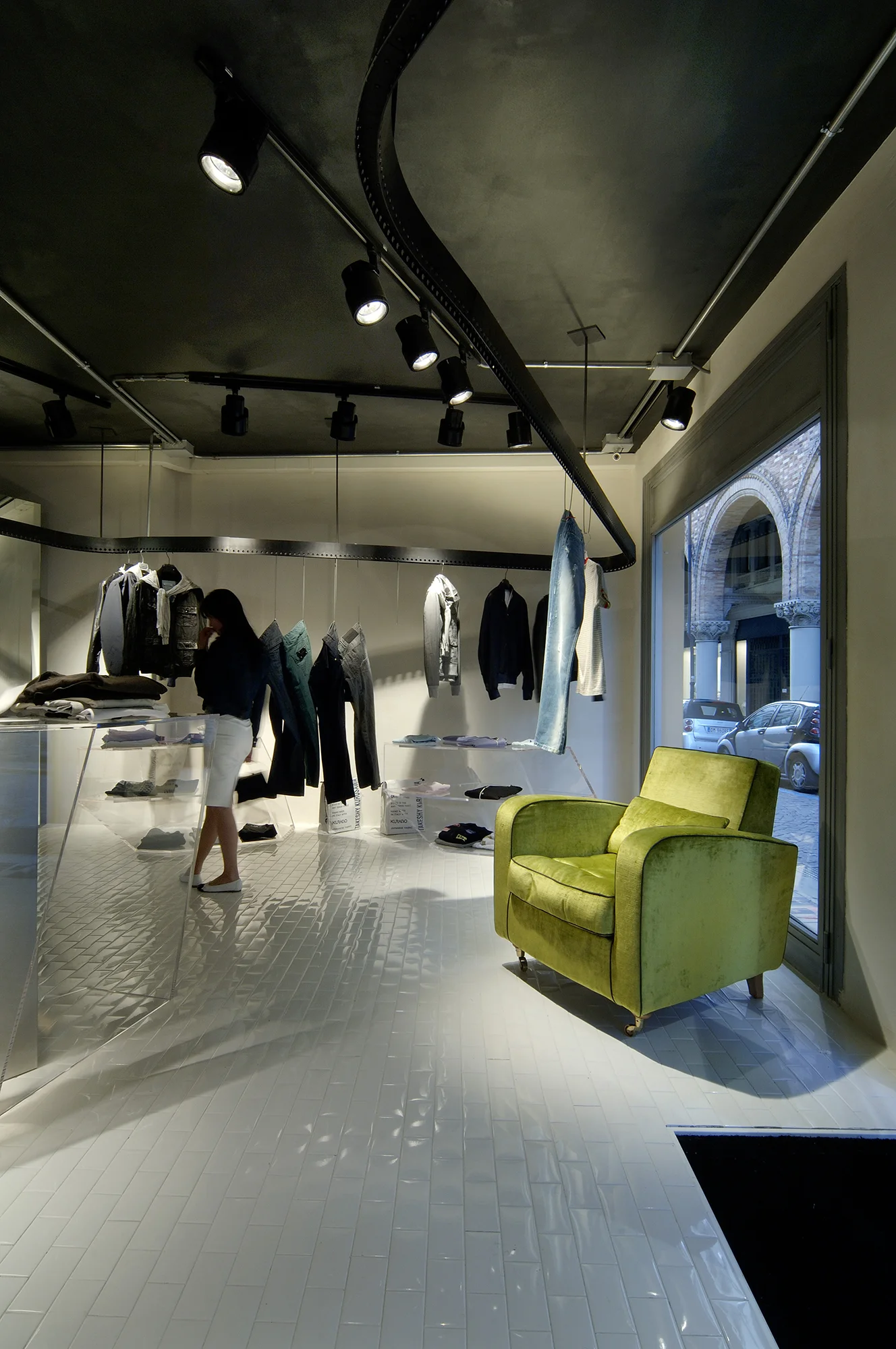 temporary-shop-05.jpg