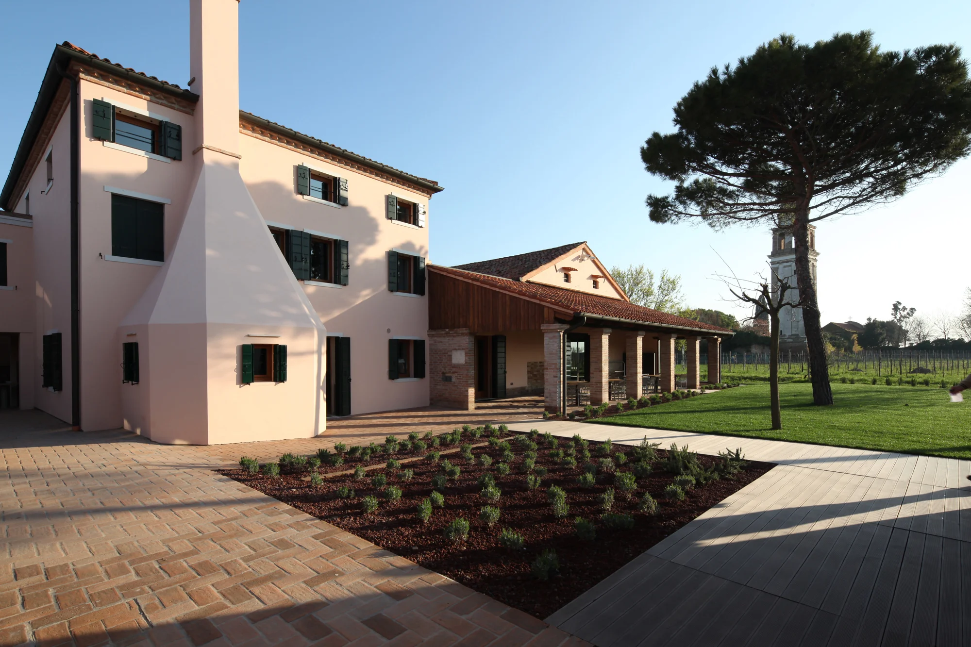 venissa-01.jpg
