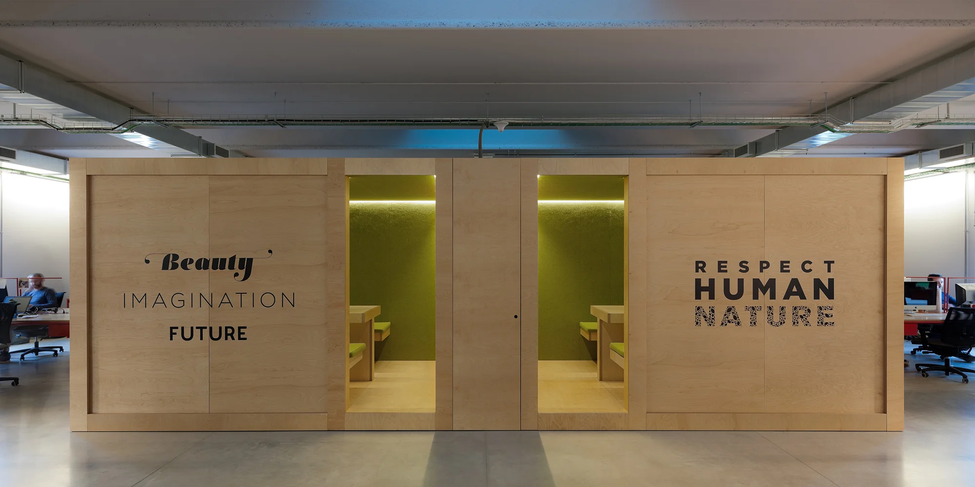 akqa-venice-office-06.jpg