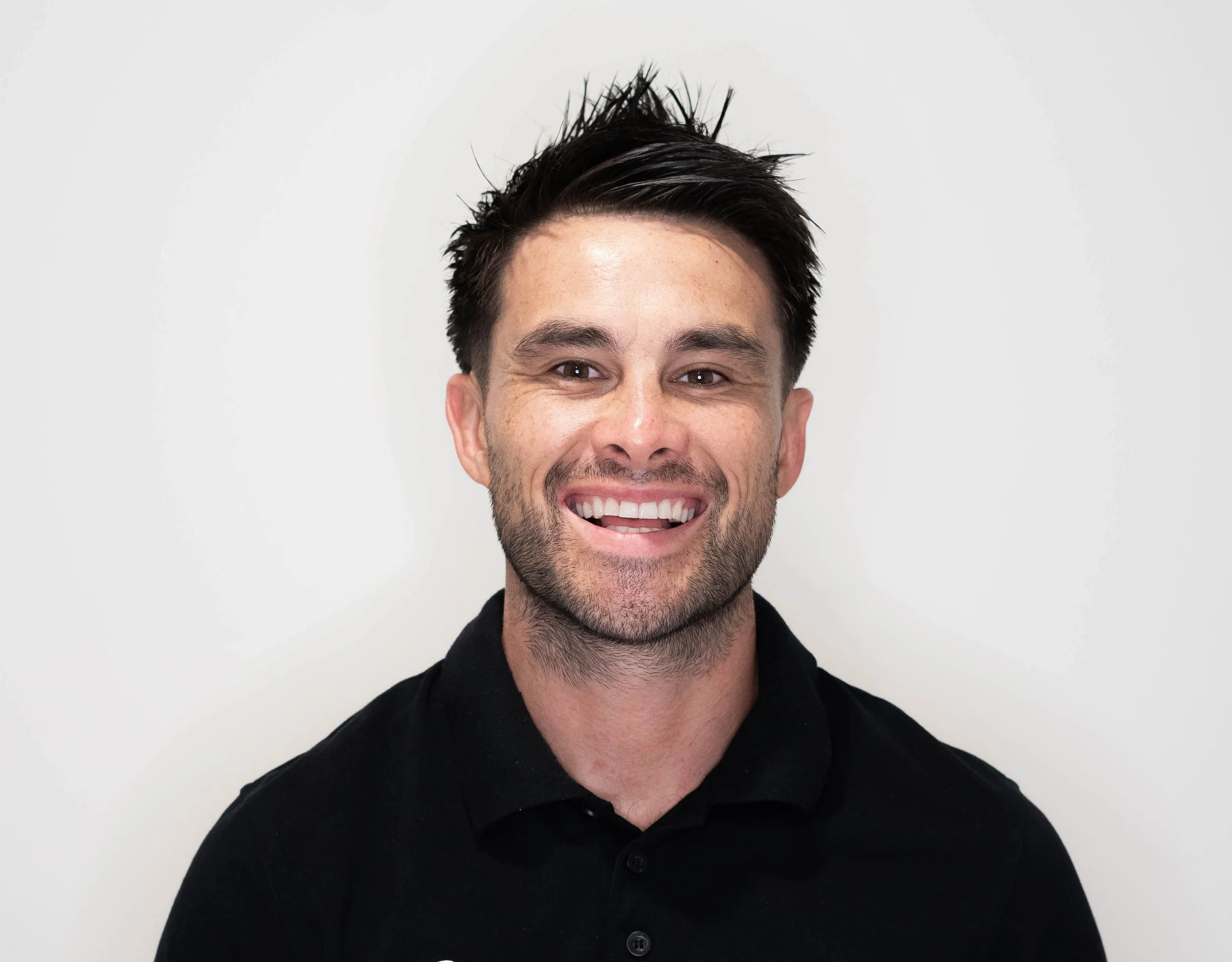 Craig O’Connor, Hamilton Osteopath at MotionPlus Clinic, providing professional osteopathic care.