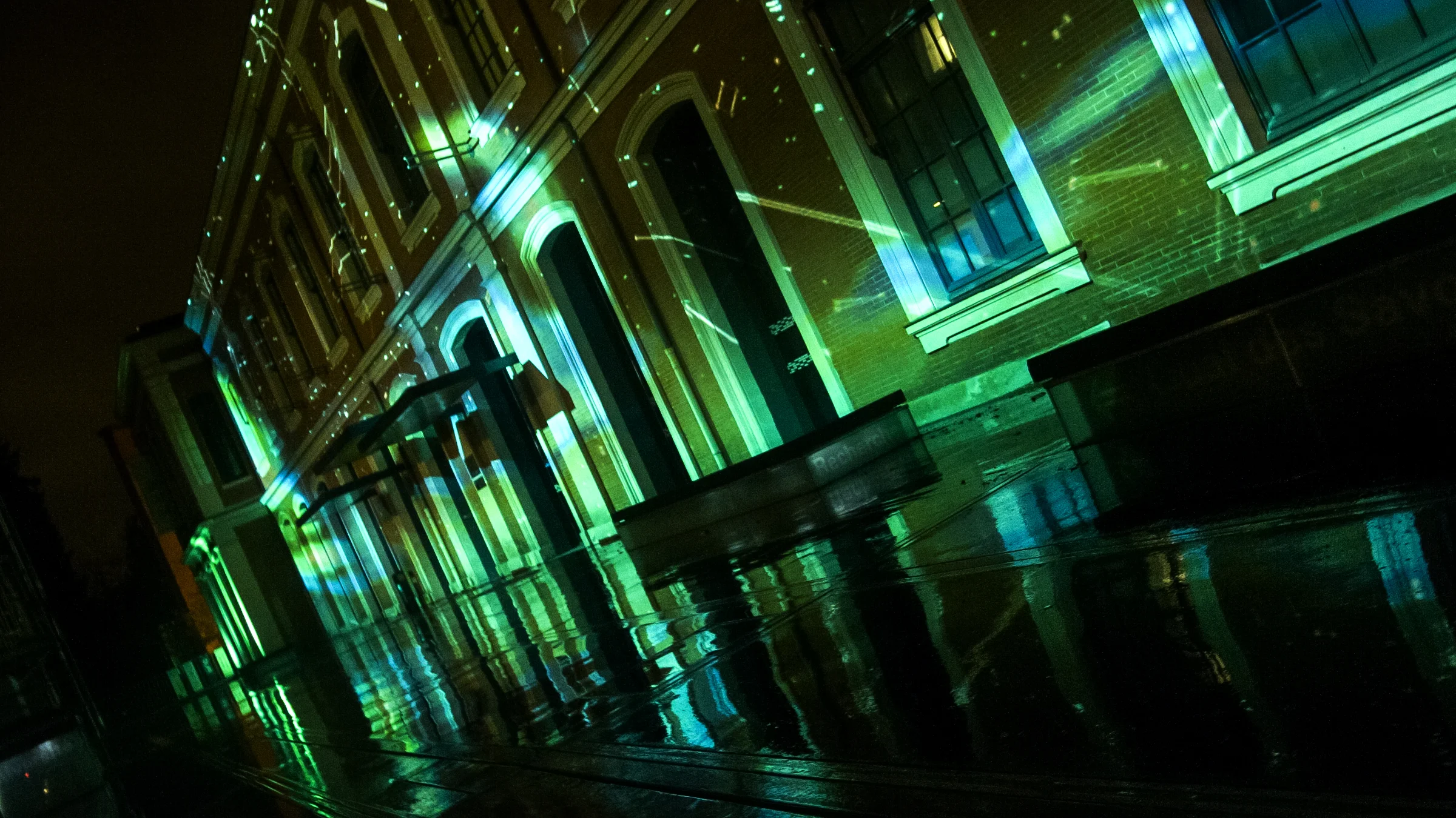 PRISMA_ETRE_ET_VU_VIDEO_MAPPING_5.jpg