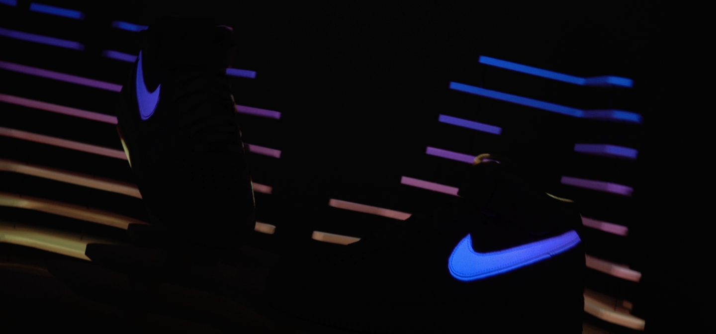 NIKE_ETRE_ET_VU_INTERACTIVE_INSTALLATION_VIDEOMAPPING_CONTENTS_VIDEO_CLEMENT_BOGHOSSIAN_CODE_CREATIVE_SET_UP_3.png