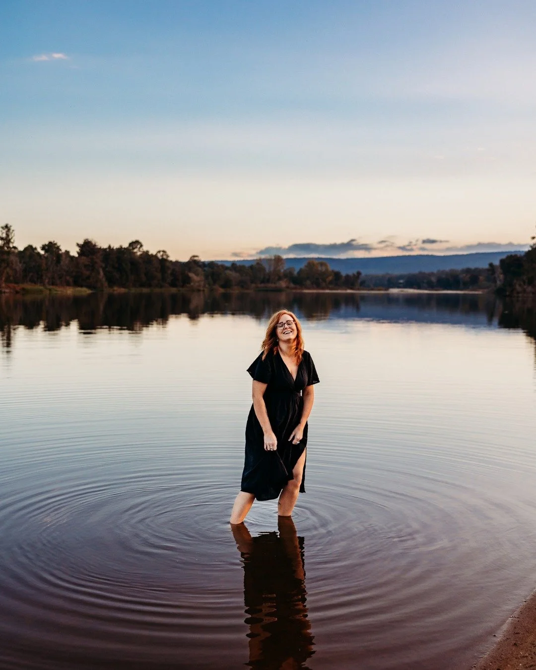 Kate | Earthly Souls 🌿

I had the joy of photographing Kate across two settings, her calming practice space and out in nature, for her business @_earthlysouls. ✨

Earthly Souls is a meditation and healing space rooted in presence, offering 1:1 sessi