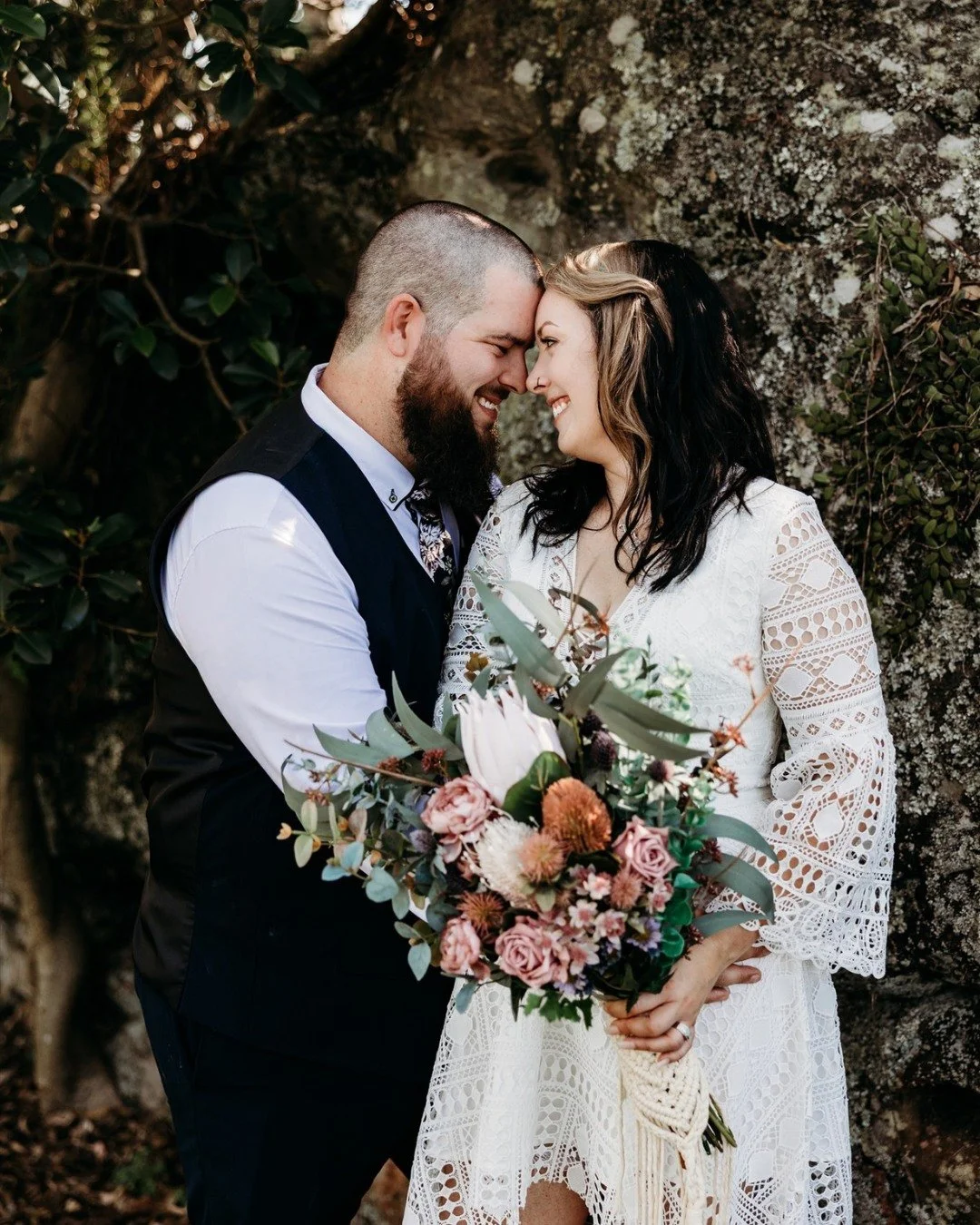 Better late than never getting this one shared &mdash; some moments are too good not to post, even a year on!

A summer elopement at Cook's Shed, Hawkesbury, and it was every bit as beautiful as it sounds. 

Sarah &amp; Scott chose to make their day 