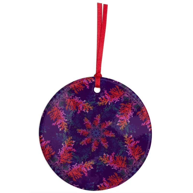 189213_cedarwood-christmas-ornaments_0.jpeg