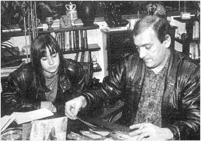 Esther Diaz Martinez and Fernando Garcia on the television program "Who Knows Where?"
