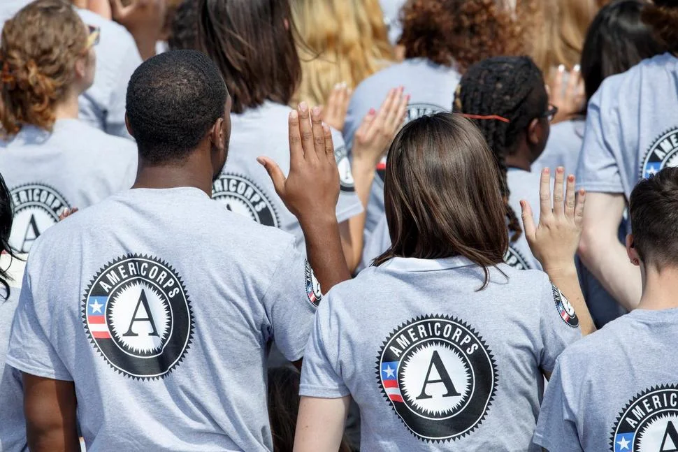 The Weekly High 5: Americorps Gets it Done in Atlanta Hands On Atlanta