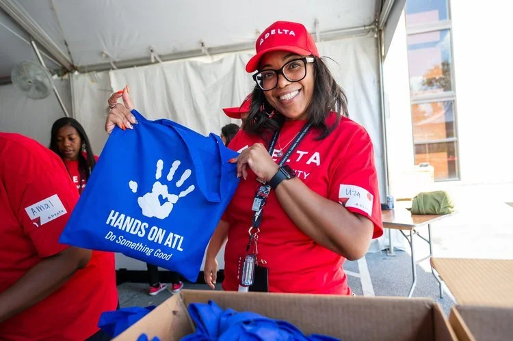DAL_HANDSonATLANTA_341-2.jpg