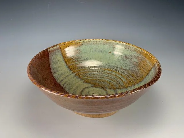 bowl with braided edge.JPG