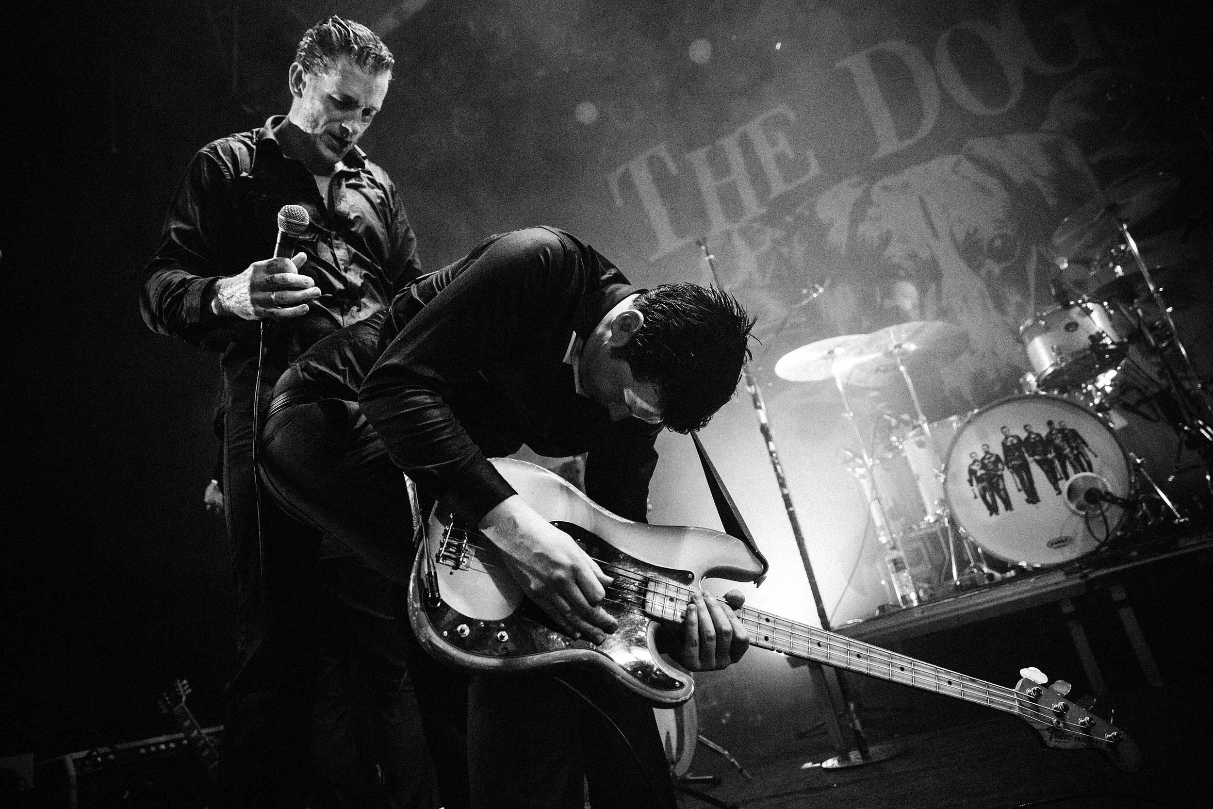the-dogs-live-unionscenedrammen-kristopher-roar-001-01.jpg