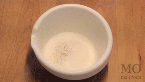meascán-na-mbrioscaí.gif