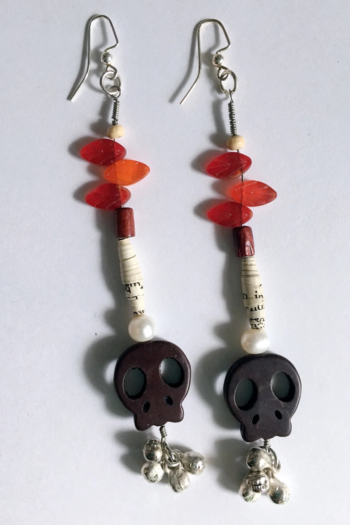 PEARLblkskull_orangelaves_NOSTAND.jpg