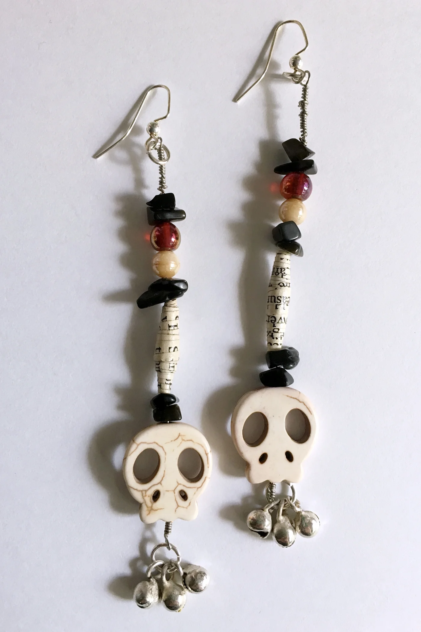 whiteskull_twinklebells_noSTAND.jpg