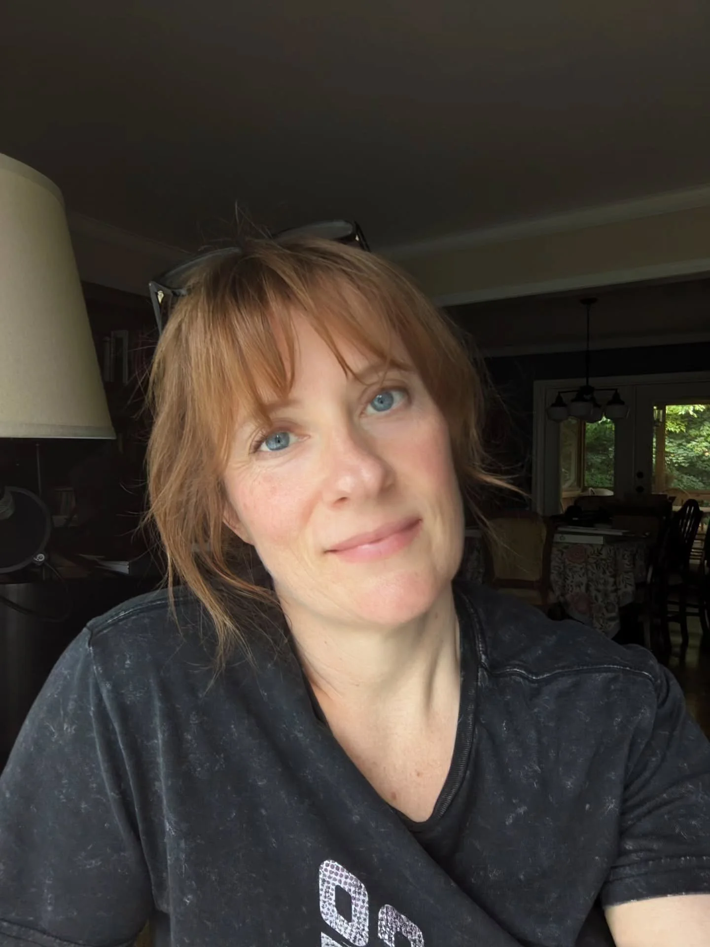 Hey, y'all. This is my face. And a sketch I did recently. 
The end.