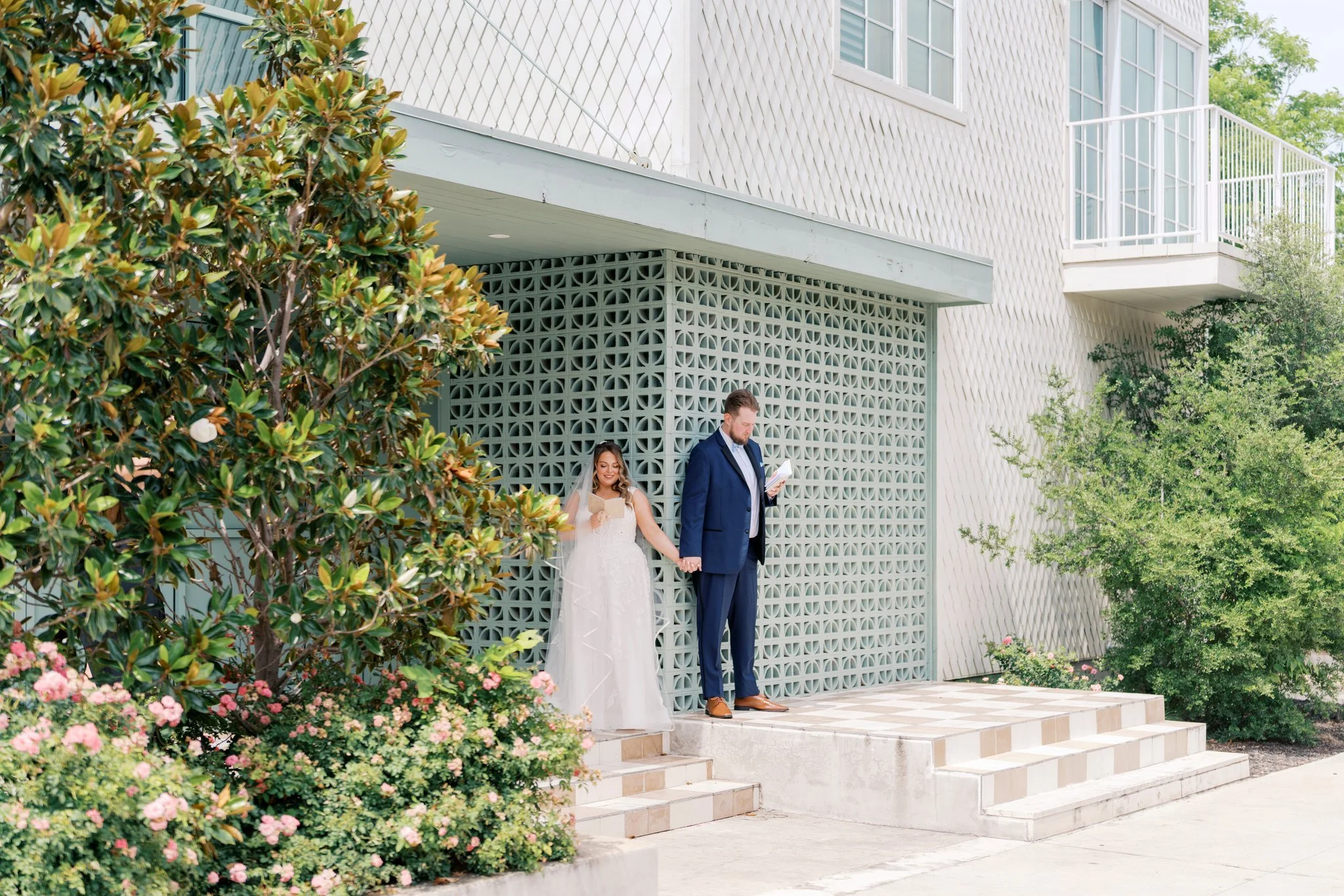 StephanieQuirkPhotography_WishwellWedding_Texas_Ceremony-22.jpg